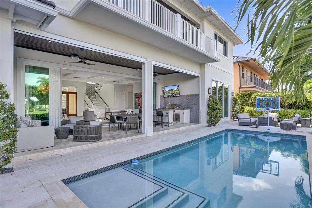 VENETIAN ISLES 1ST SEC - Residential