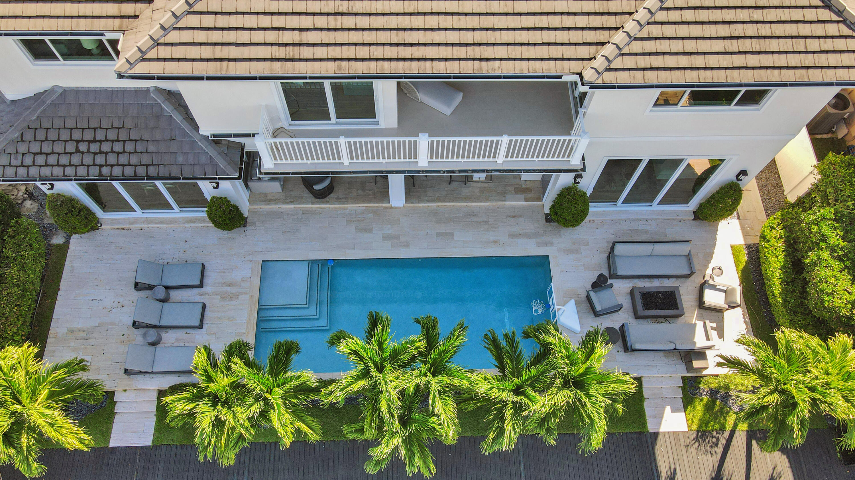 VENETIAN ISLES 1ST SEC - Residential