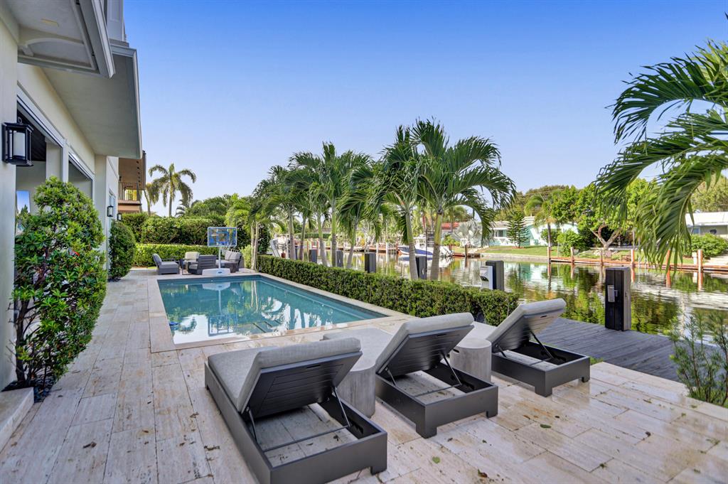 VENETIAN ISLES 1ST SEC - Residential