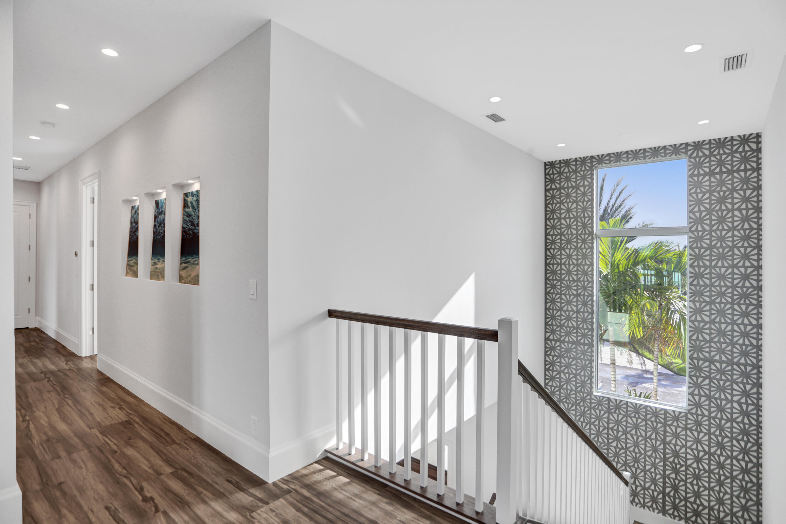 VENETIAN ISLES 1ST SEC - Residential