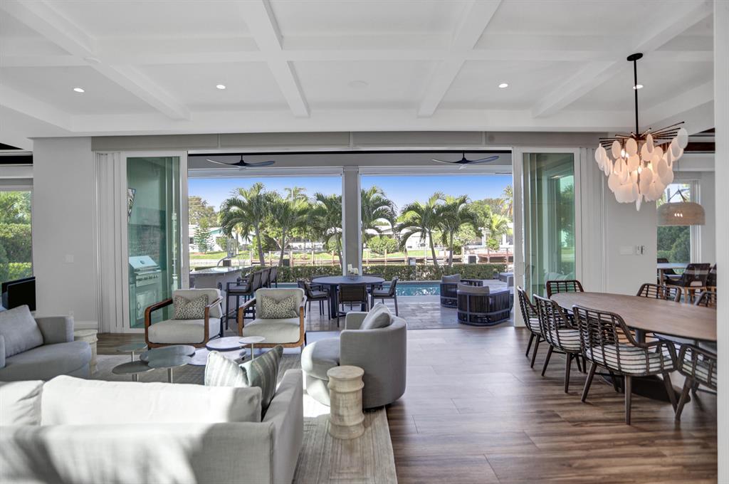 VENETIAN ISLES 1ST SEC - Residential