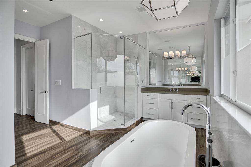 VENETIAN ISLES 1ST SEC - Residential