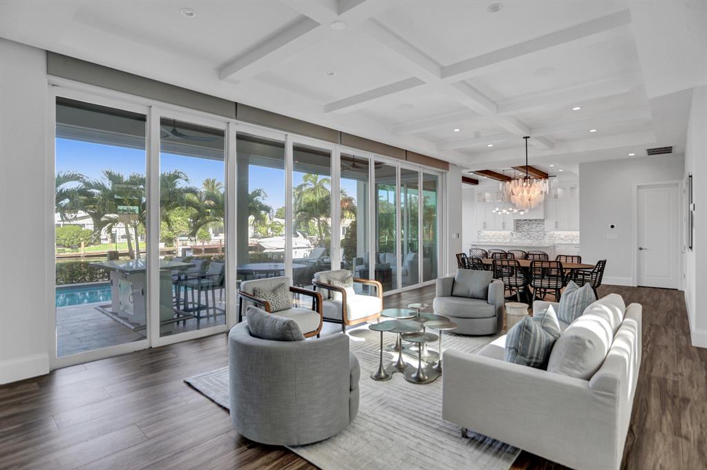 VENETIAN ISLES 1ST SEC - Residential