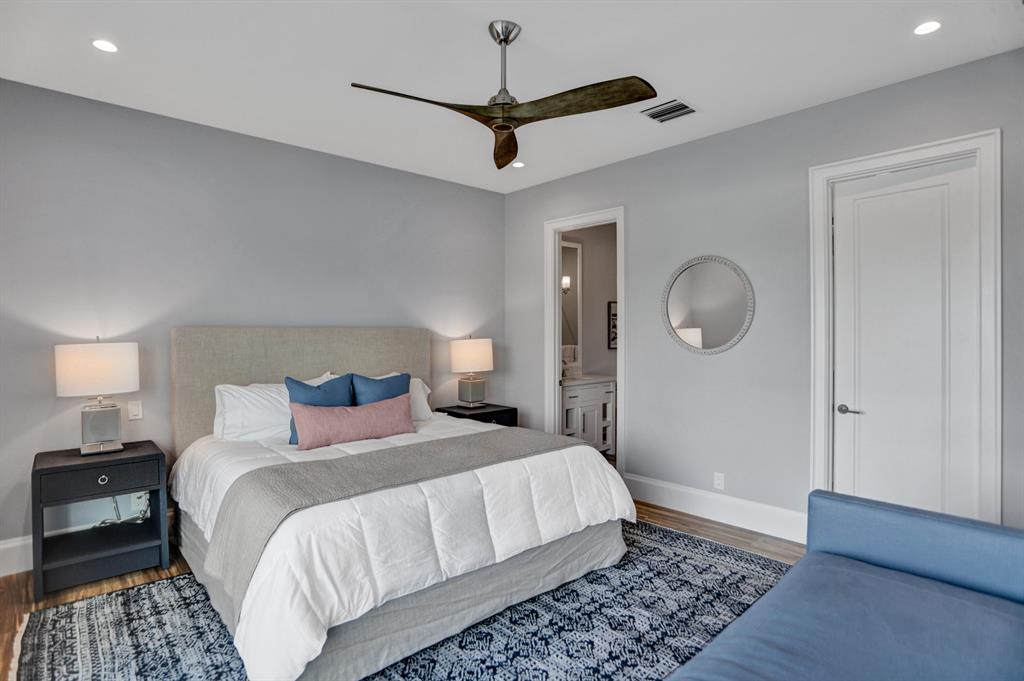 VENETIAN ISLES 1ST SEC - Residential