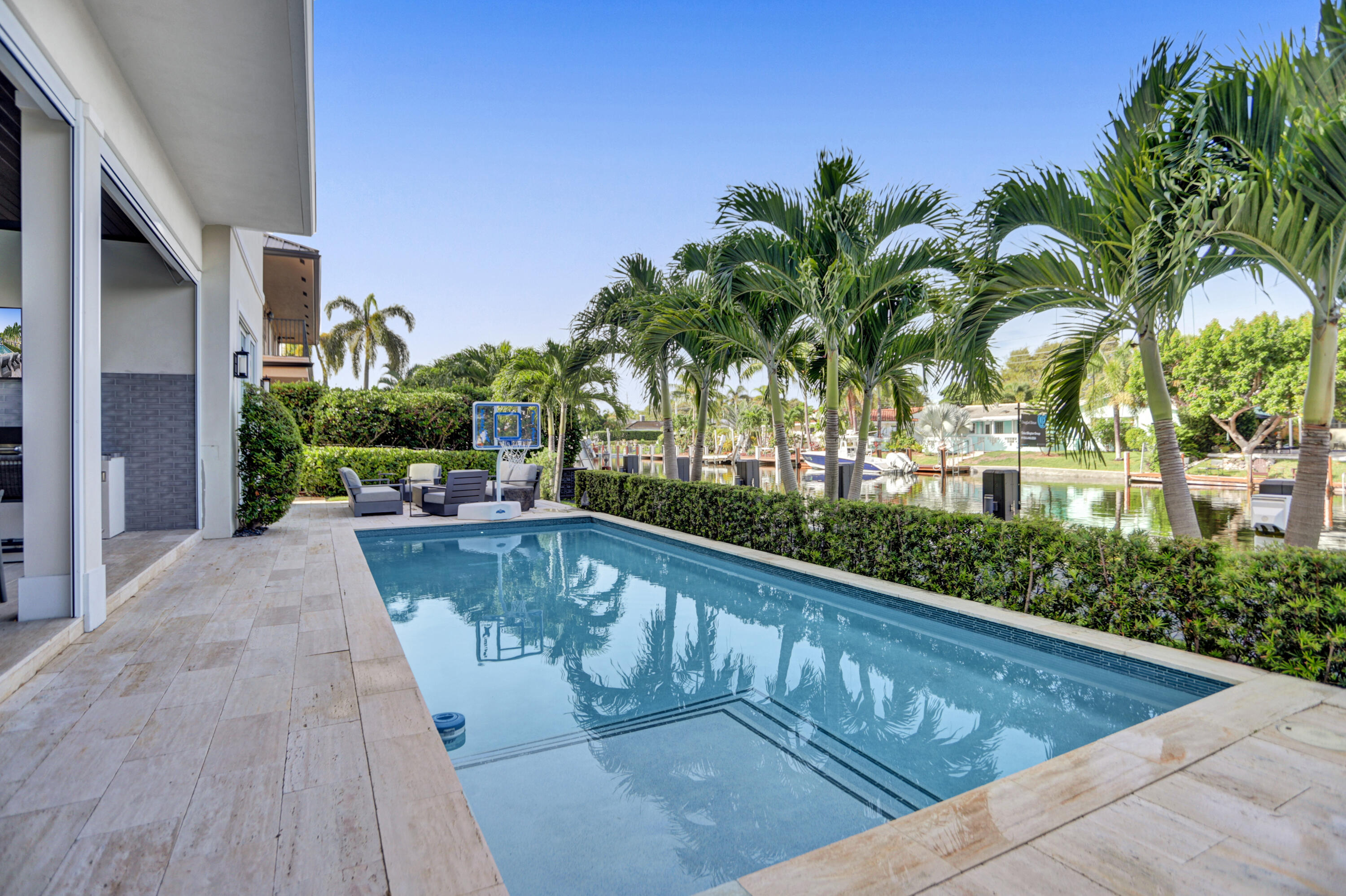 VENETIAN ISLES 1ST SEC - Residential