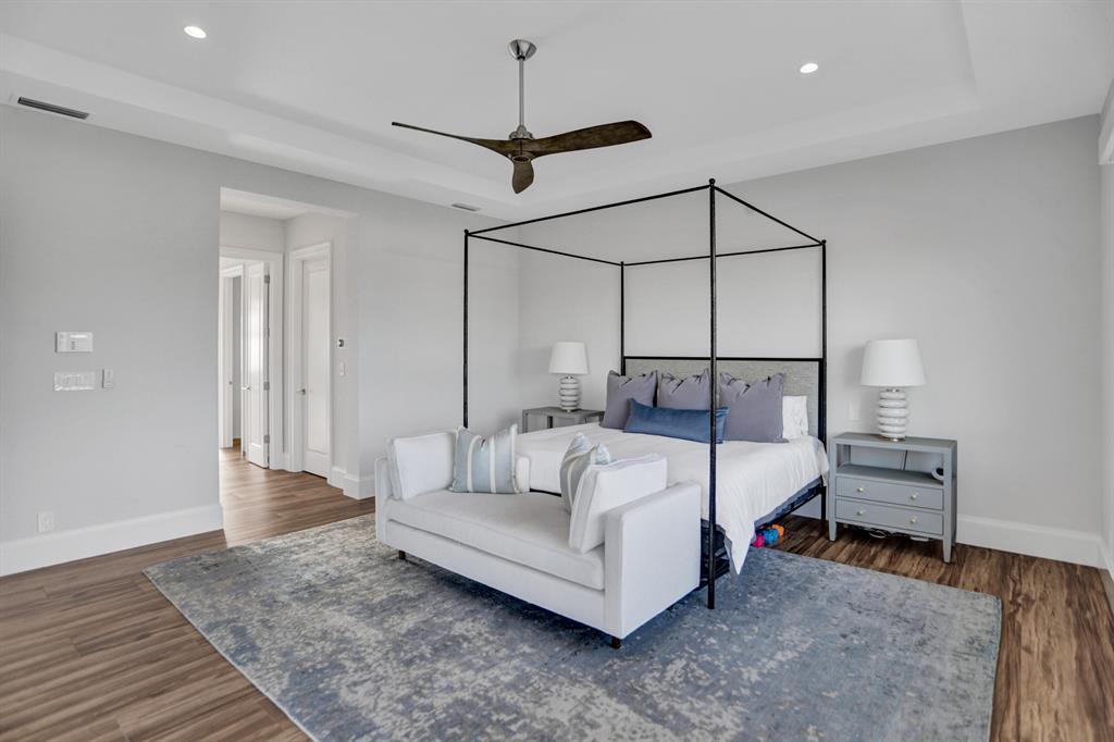 VENETIAN ISLES 1ST SEC - Residential