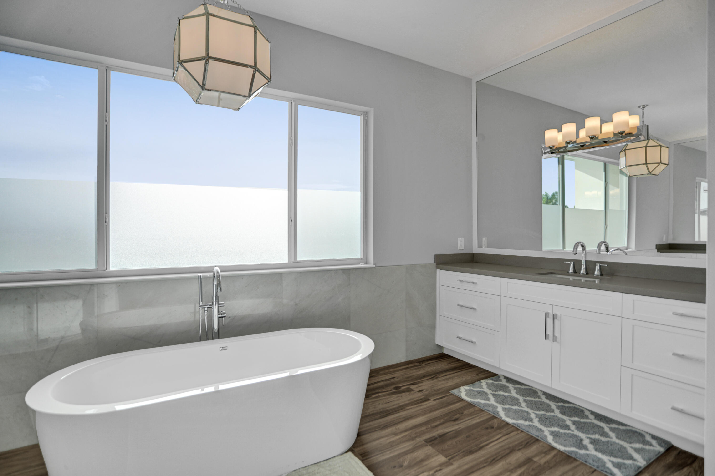 VENETIAN ISLES 1ST SEC - Residential