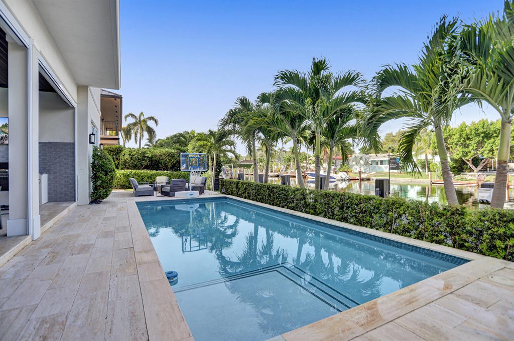 VENETIAN ISLES 1ST SEC - Residential