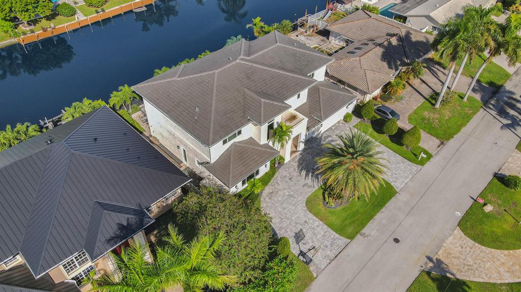 VENETIAN ISLES 1ST SEC - Residential