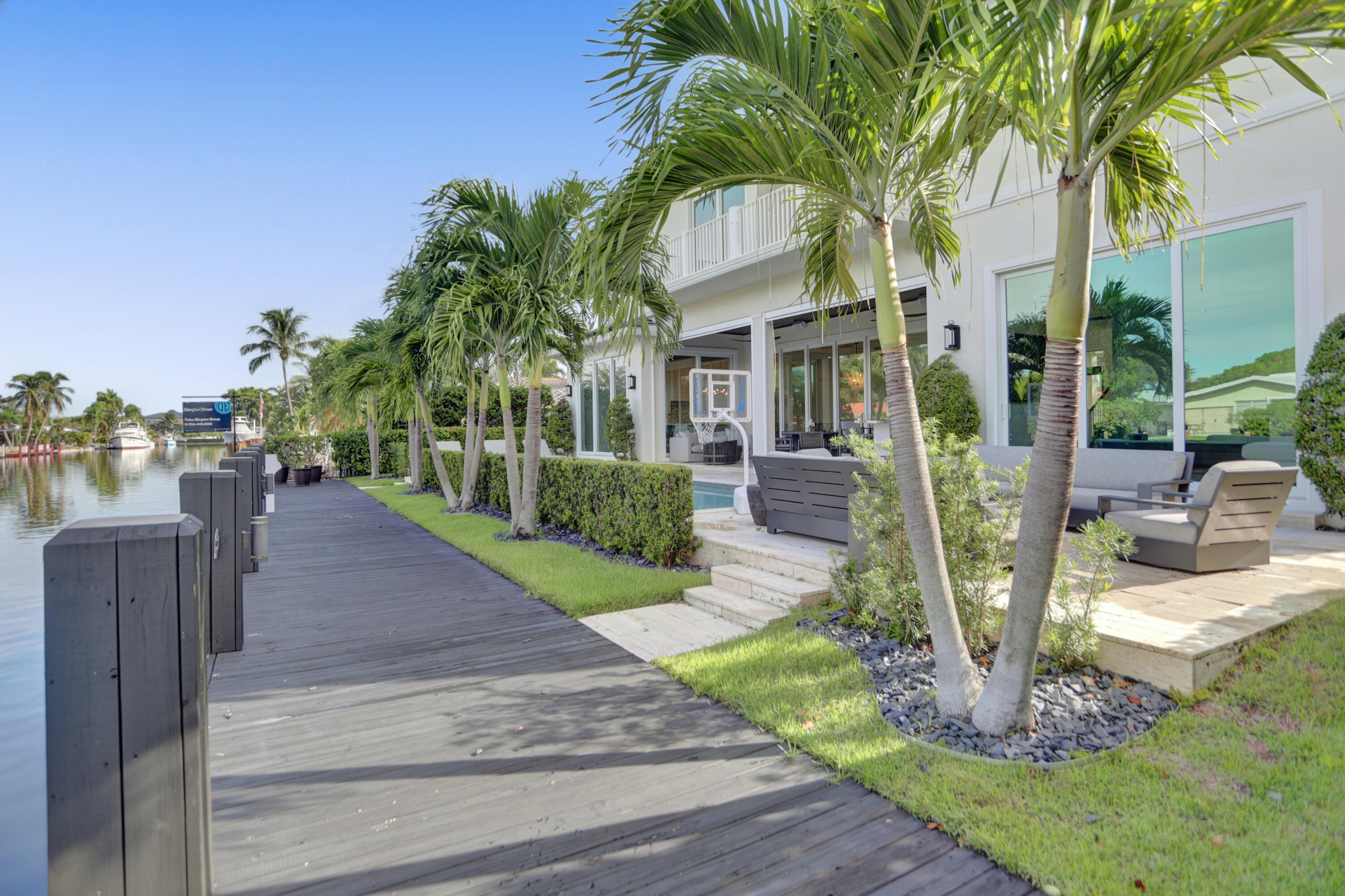 VENETIAN ISLES 1ST SEC - Residential