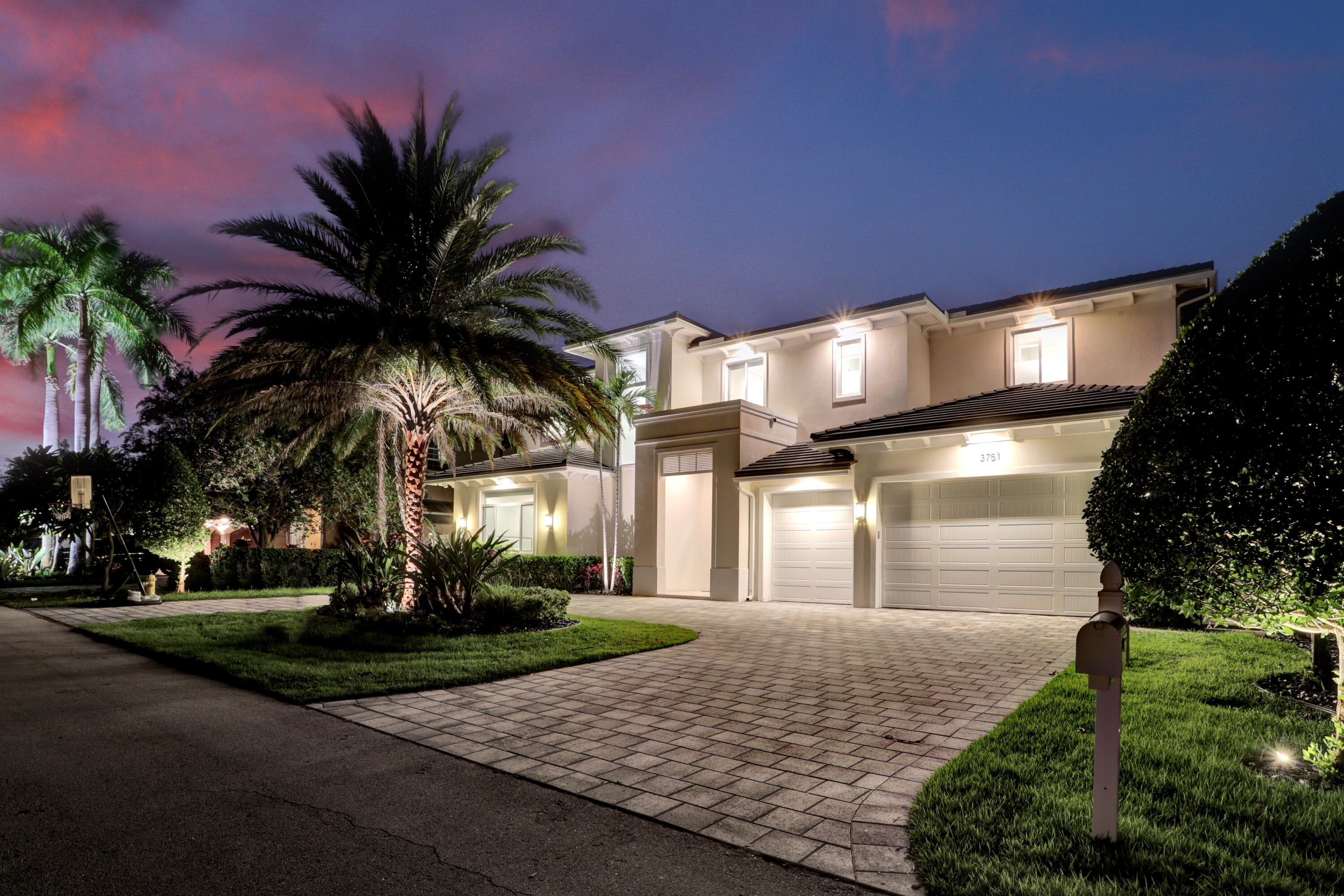 VENETIAN ISLES 1ST SEC - Residential