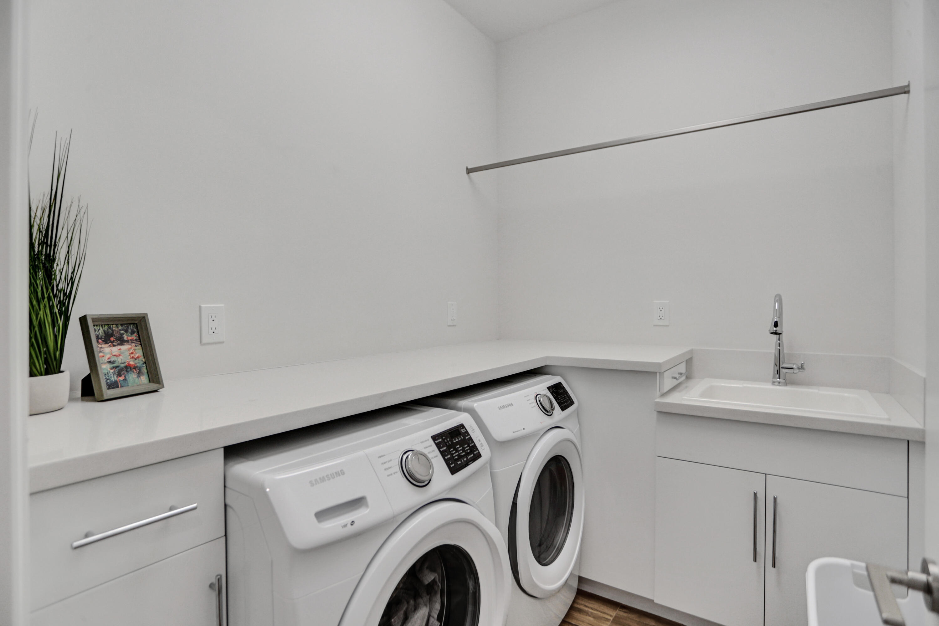 VENETIAN ISLES 1ST SEC - Residential