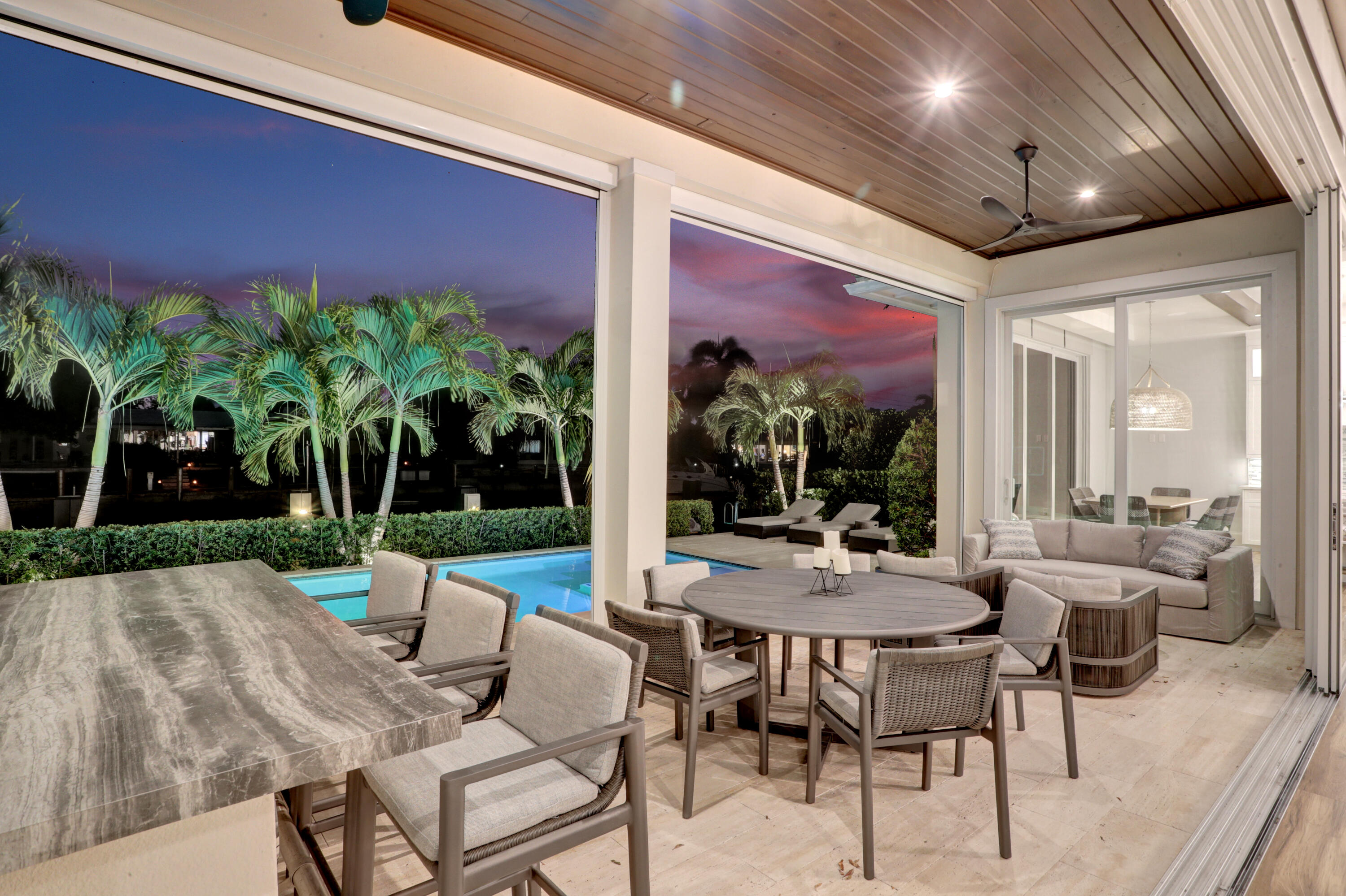 VENETIAN ISLES 1ST SEC - Residential