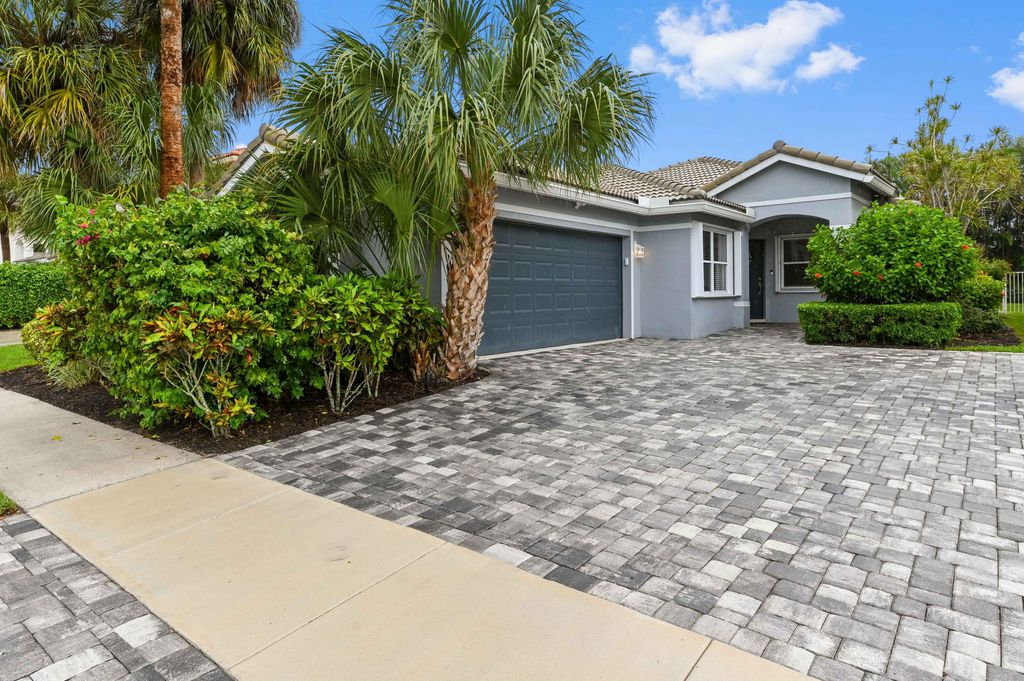 Photo of 11165 Harbour Springs Circle, Boca Raton, FL 33428 (MLS # R11123159)