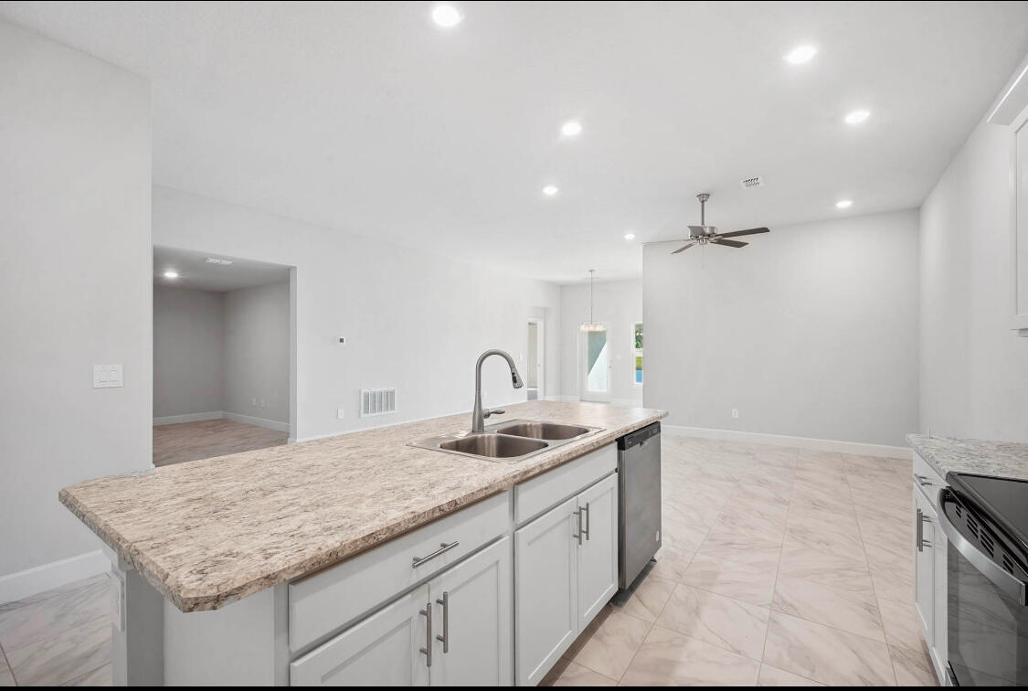 WATERSTONE PHASE FOUR - Residential
