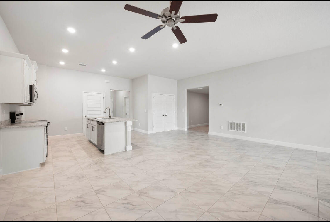 WATERSTONE PHASE FOUR - Residential
