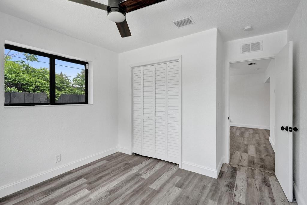 Lauderdale Homesites Firs - Residential Income