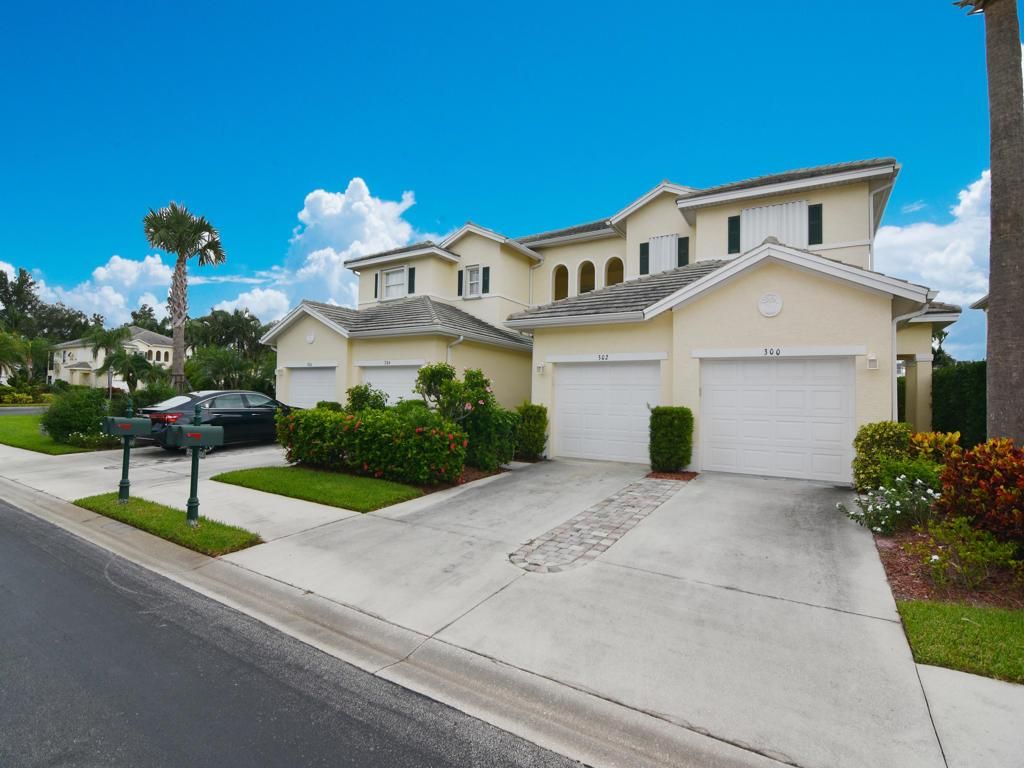 Photo of 302 Southstar Drive #302, Fort Pierce, FL 34949 (MLS # R10669348)