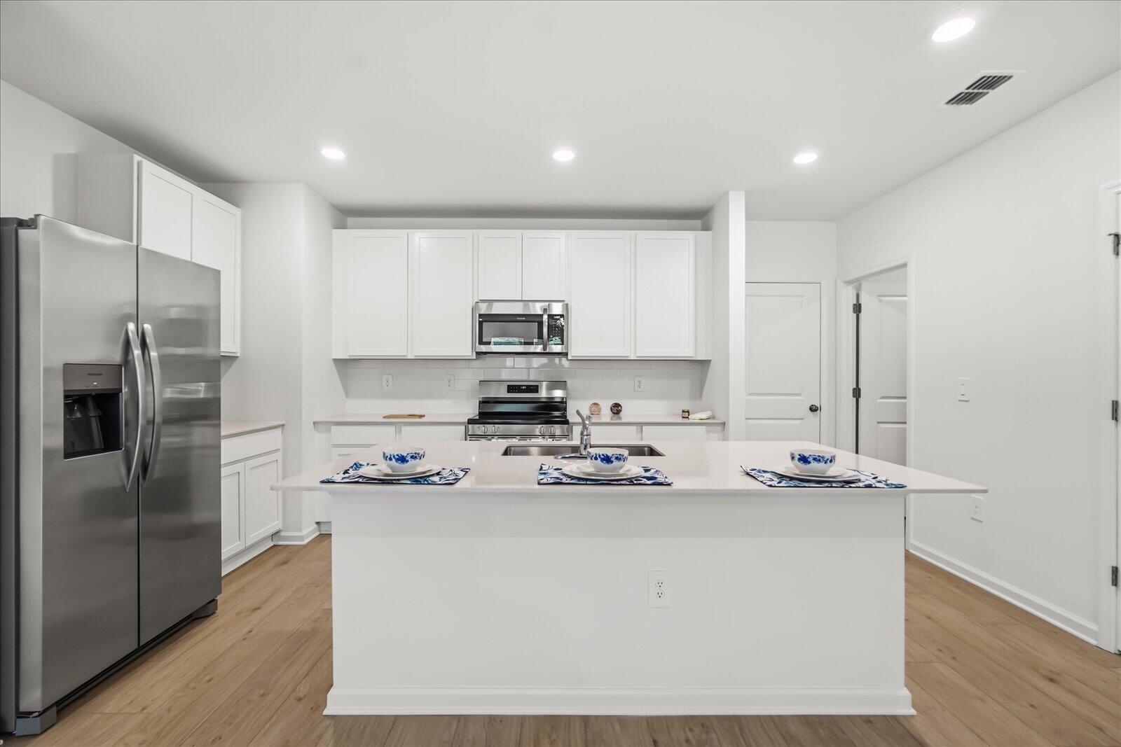 EDGEWATER CROSS PRAIRIE PH 1 - Residential Lease