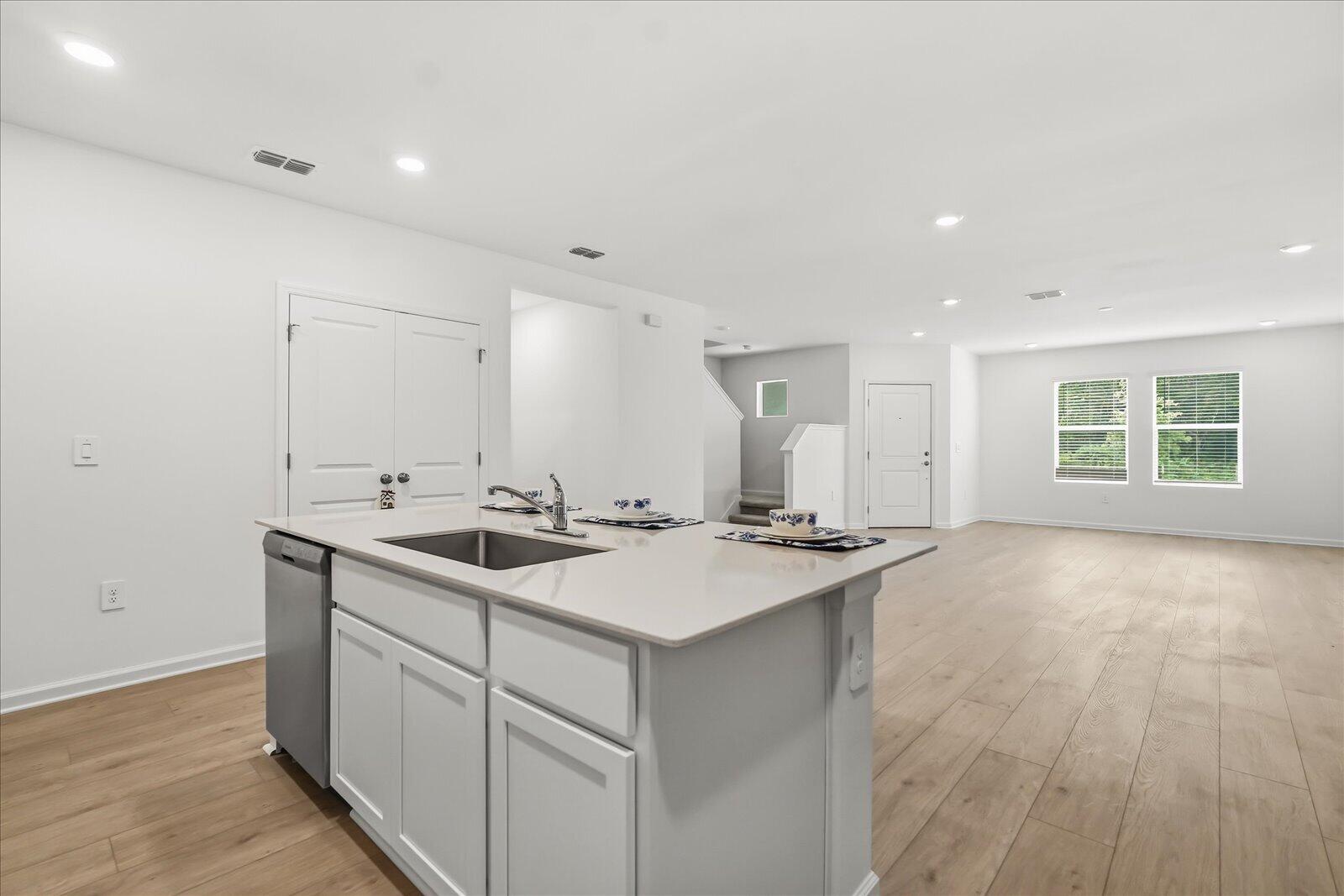 EDGEWATER CROSS PRAIRIE PH 1 - Residential Lease