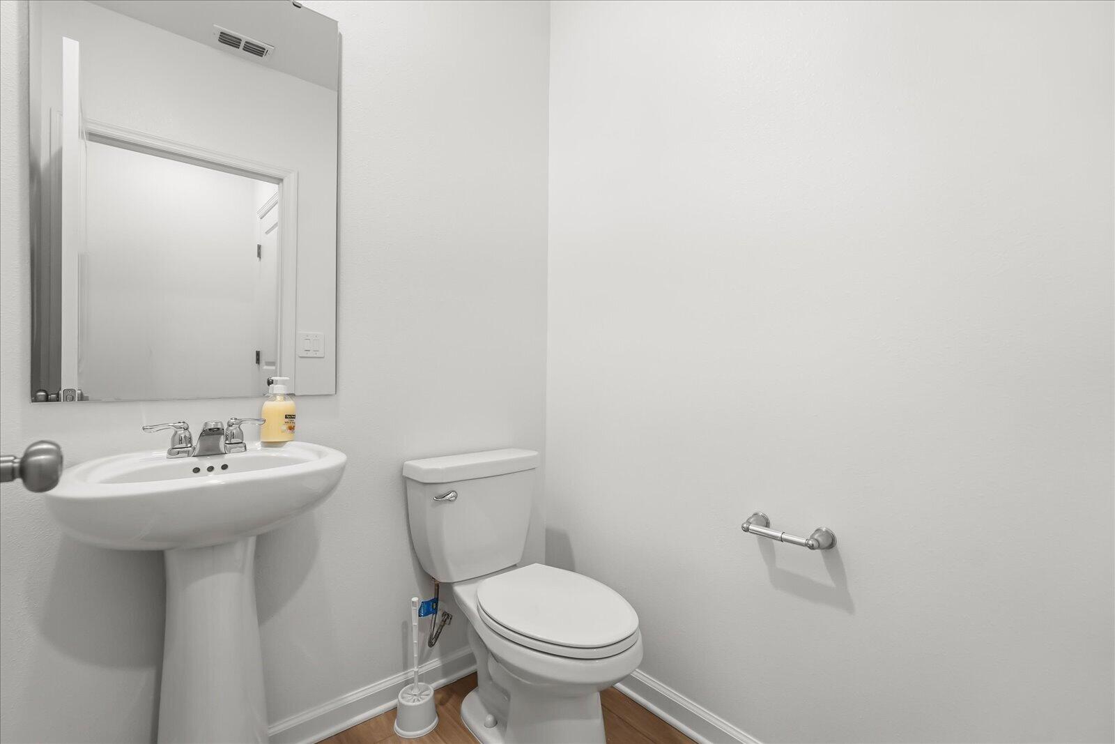 EDGEWATER CROSS PRAIRIE PH 1 - Residential Lease