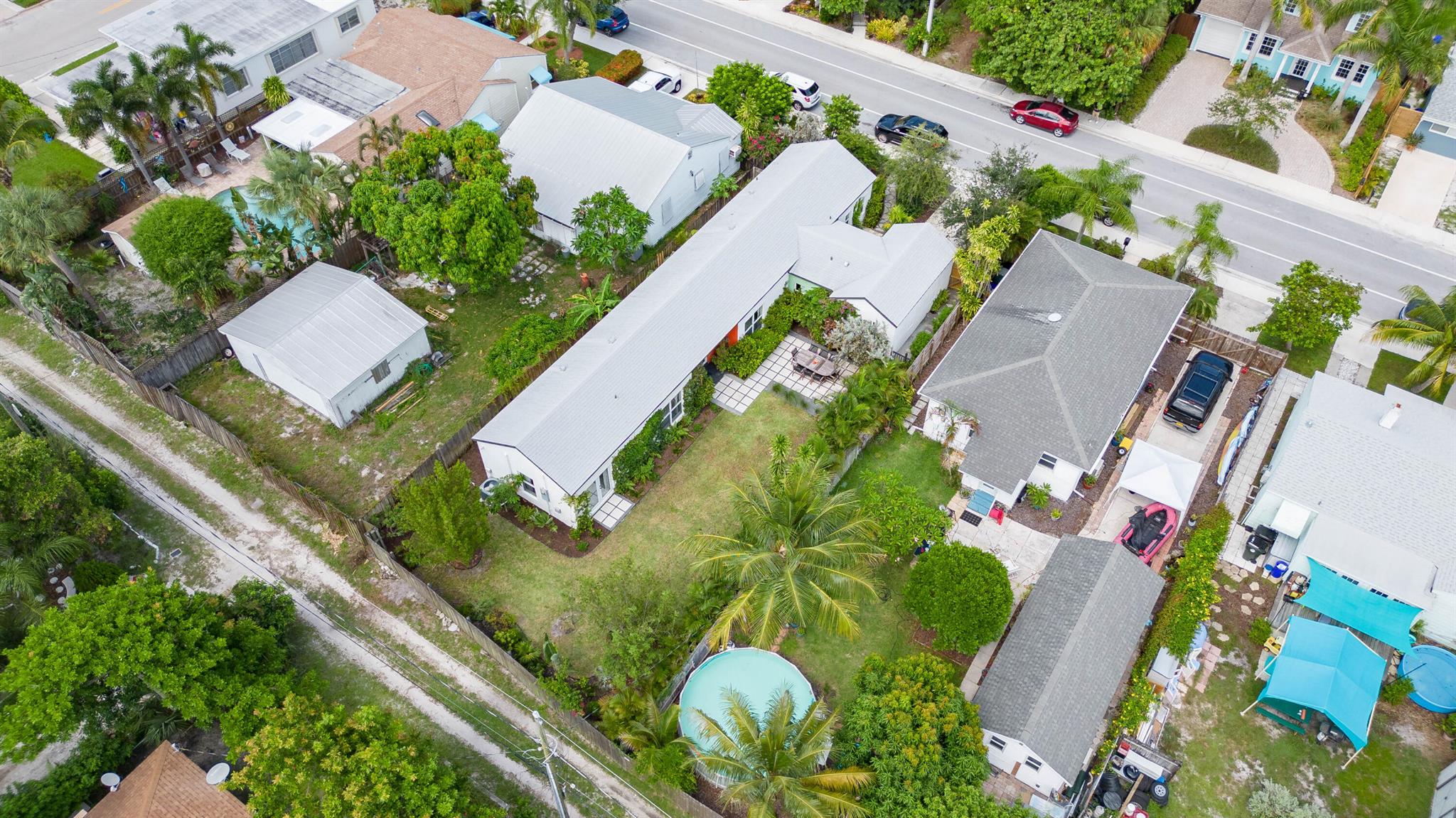 LAKE WORTH TOWN OF - Residential