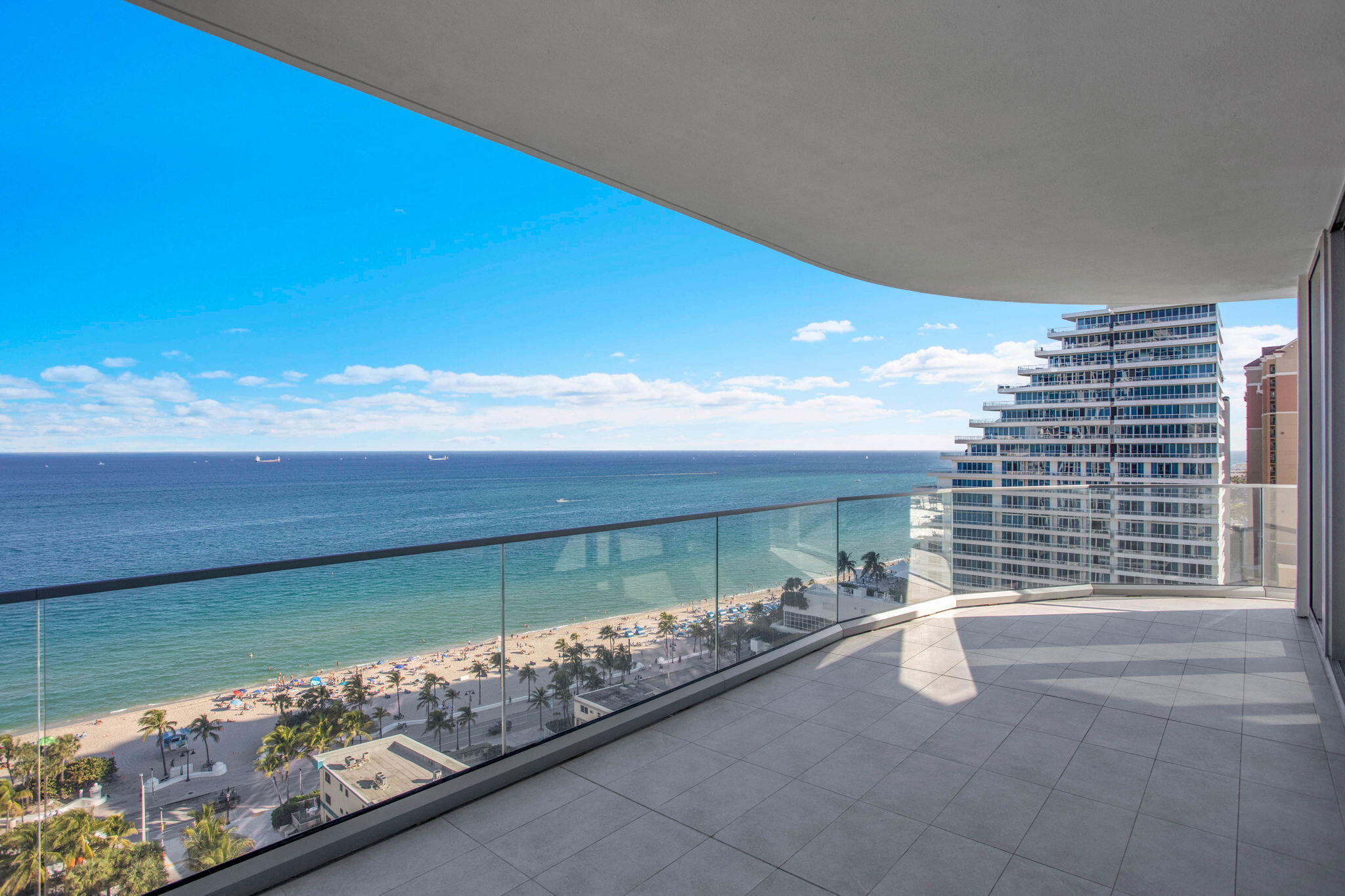 153 N Seabreeze Blvd 1602