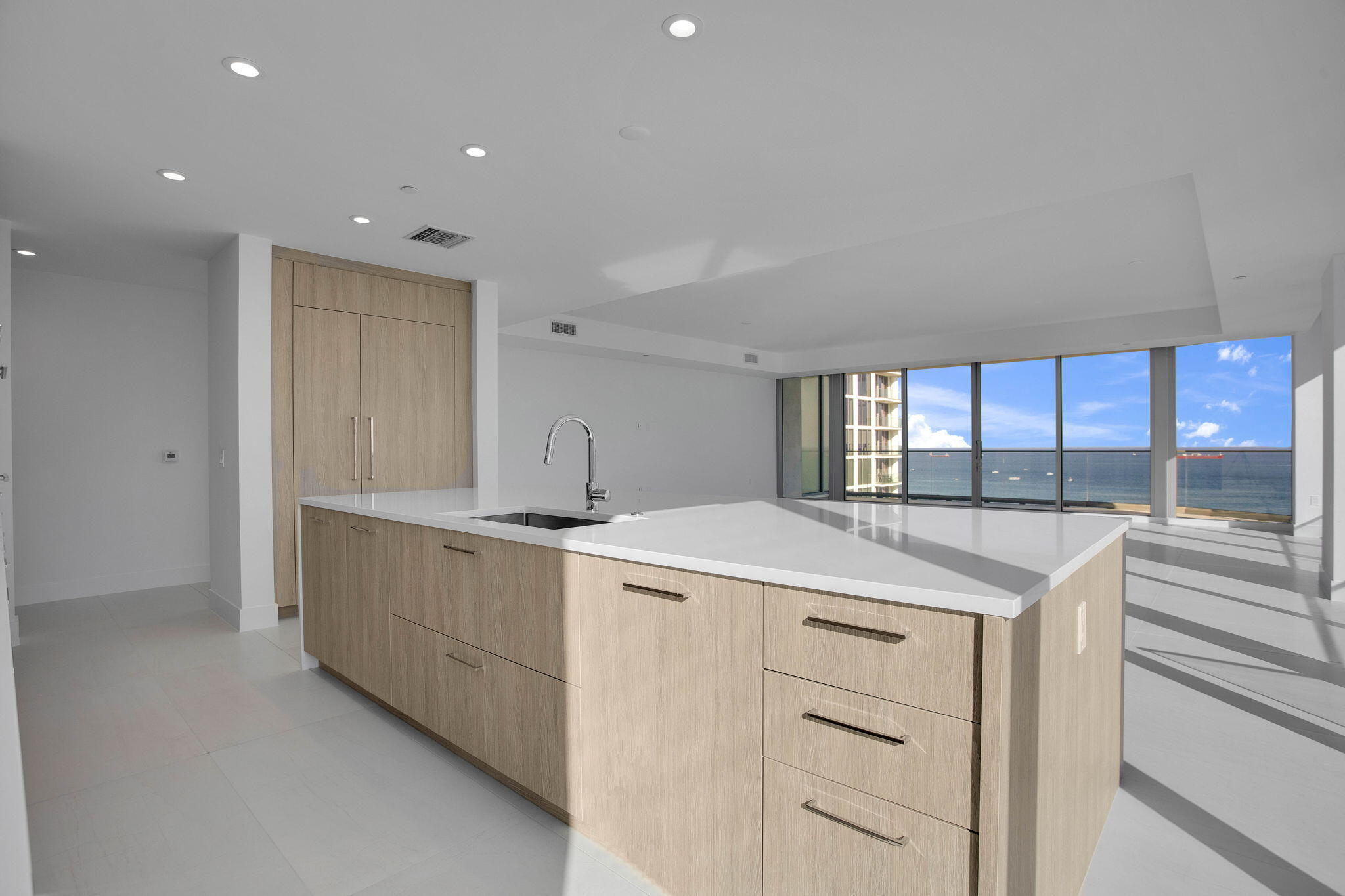 Selene Oceanfront Residences - Residential