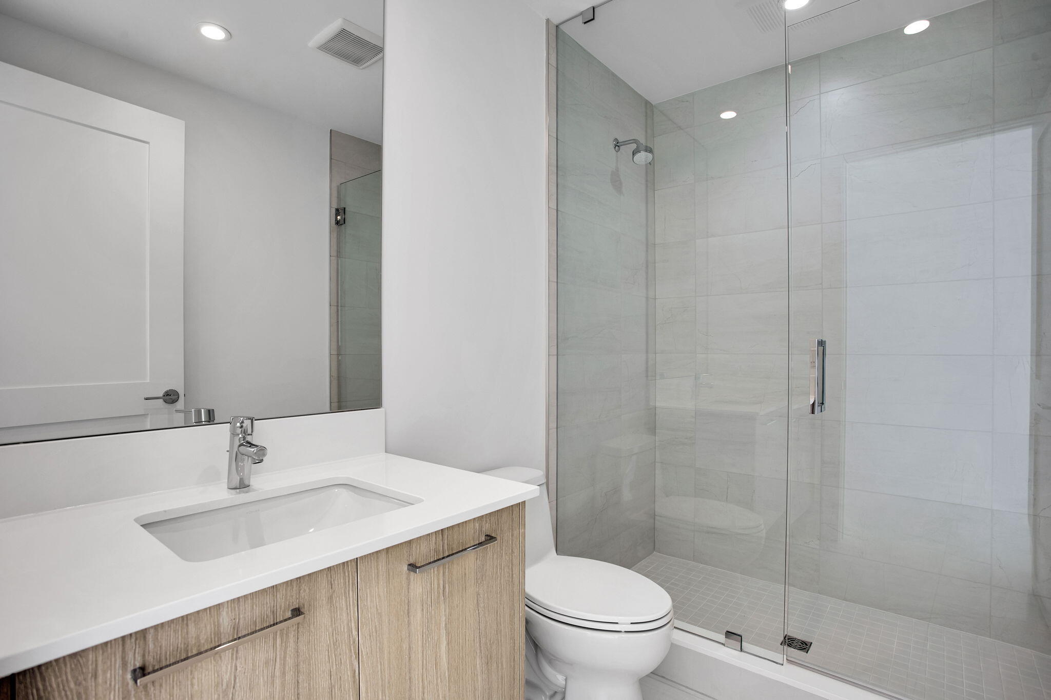 Selene Oceanfront Residences - Residential