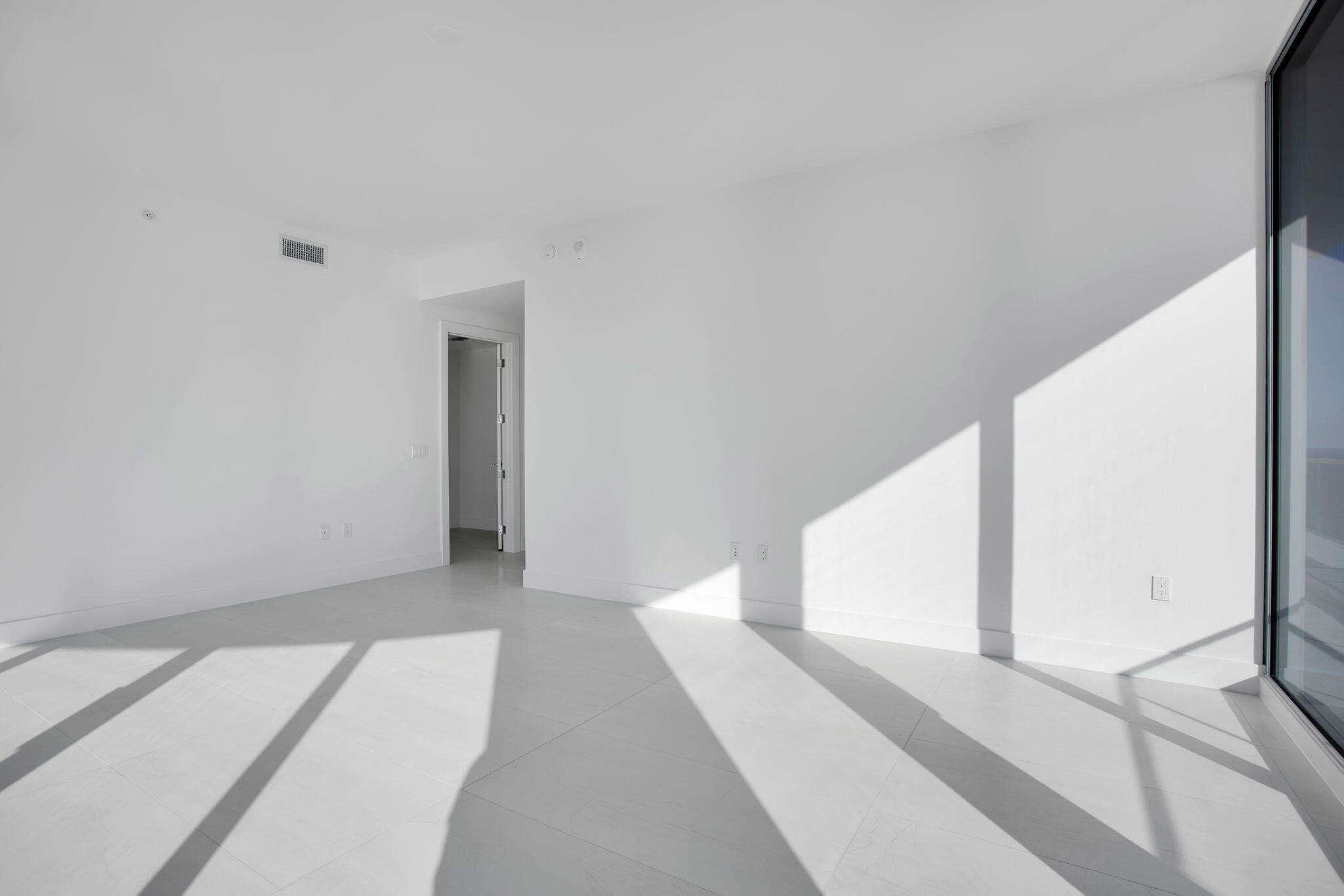 Selene Oceanfront Residences - Residential