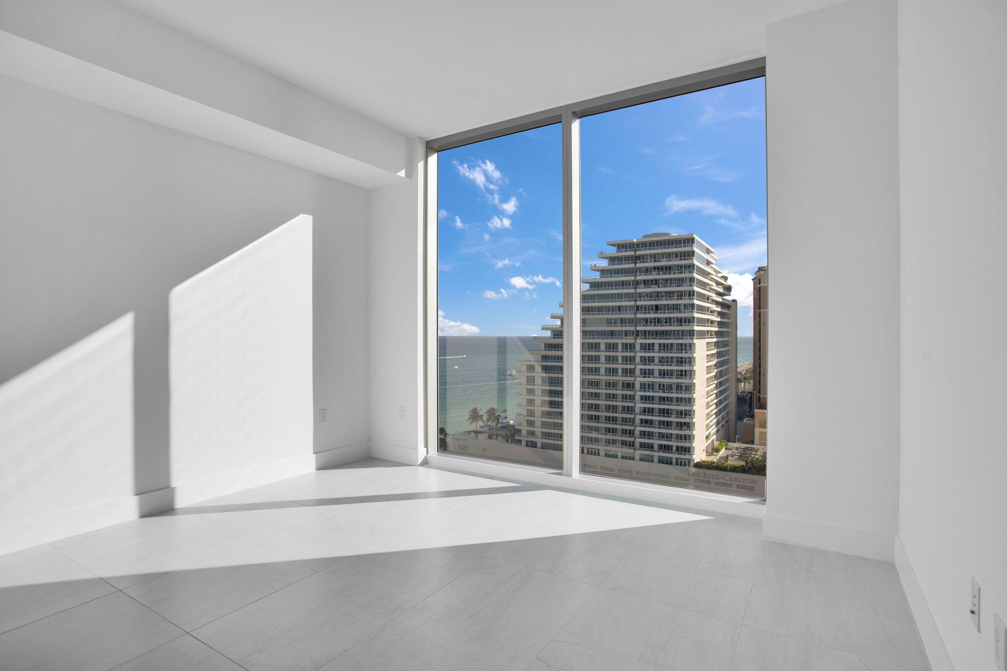 Selene Oceanfront Residences - Residential