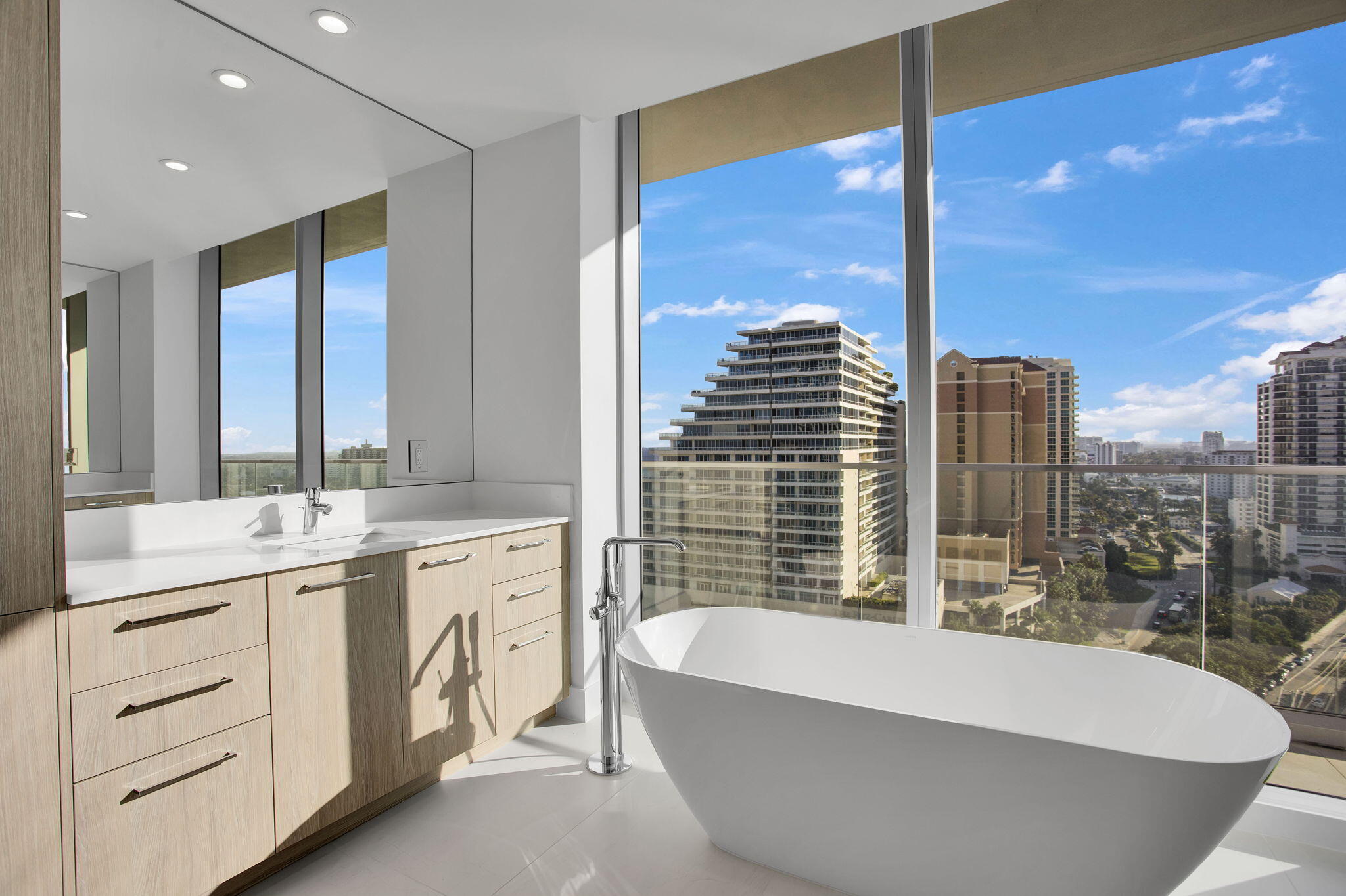 Selene Oceanfront Residences - Residential