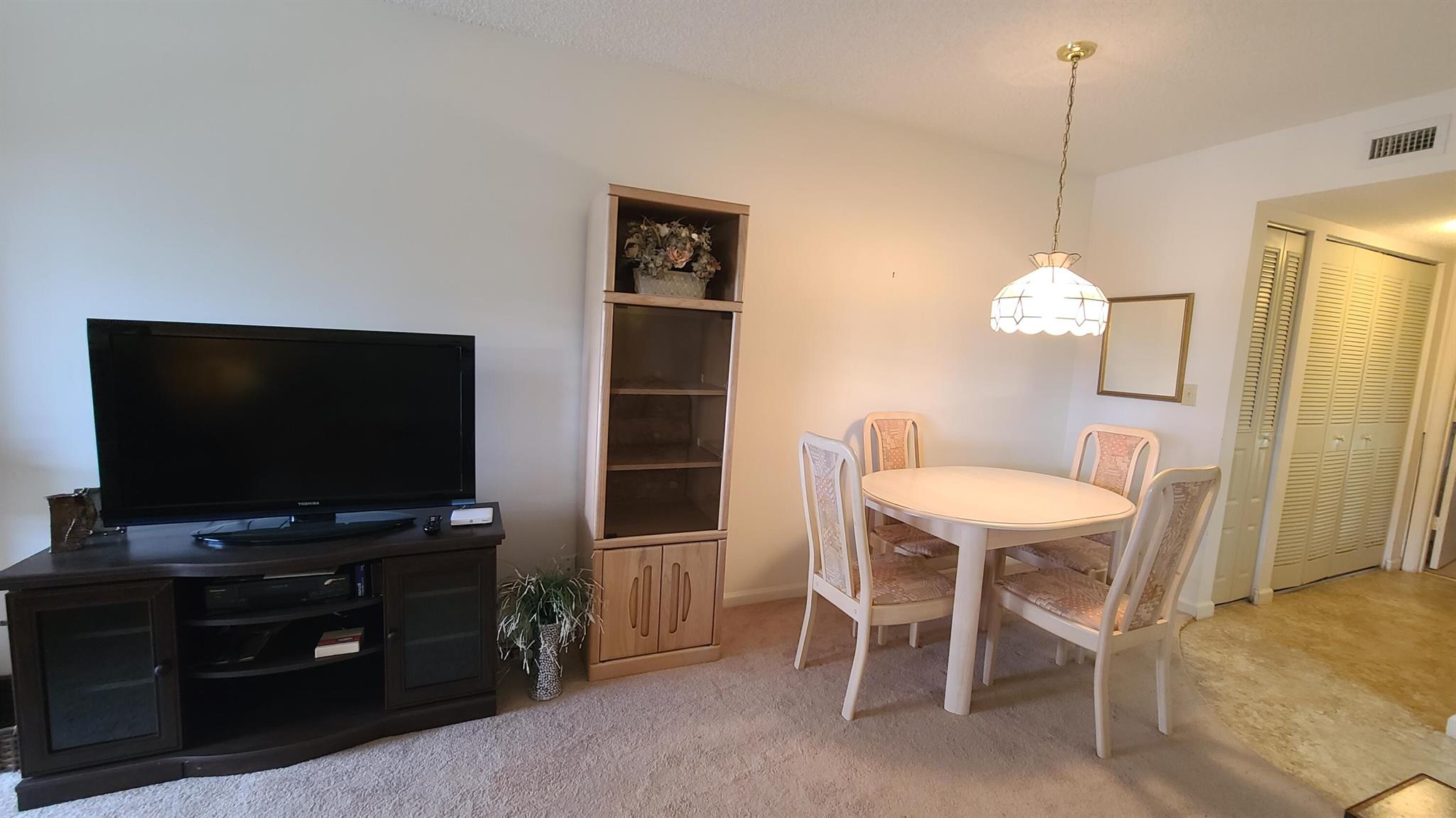 510 SW South River Drive 204