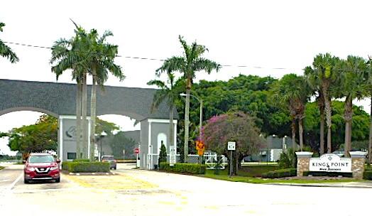 KINGS POINT FLANDERS CONDOS - Residential