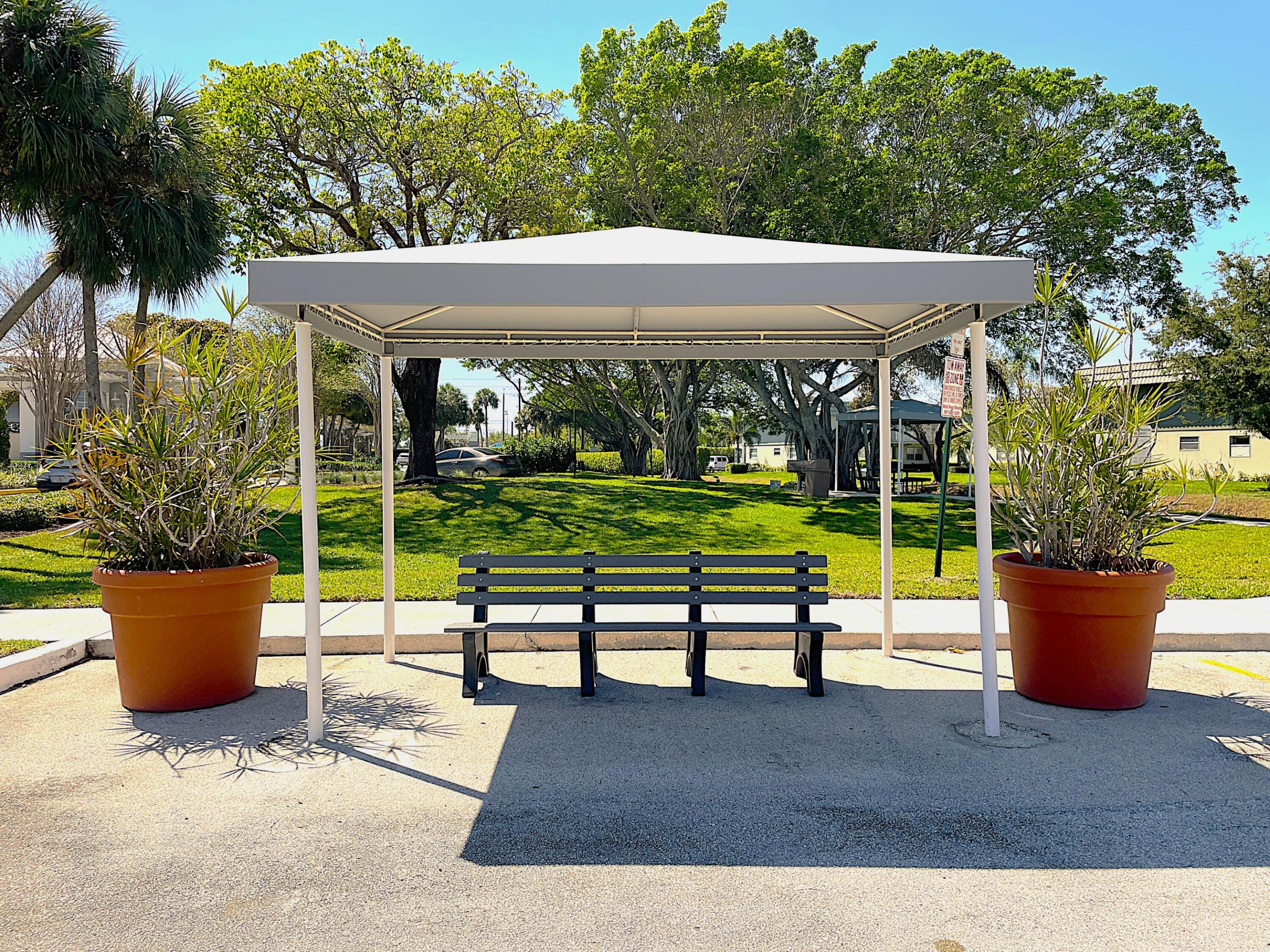 KINGS POINT FLANDERS CONDOS - Residential