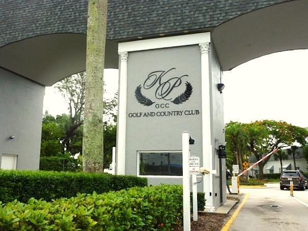 KINGS POINT FLANDERS CONDOS - Residential