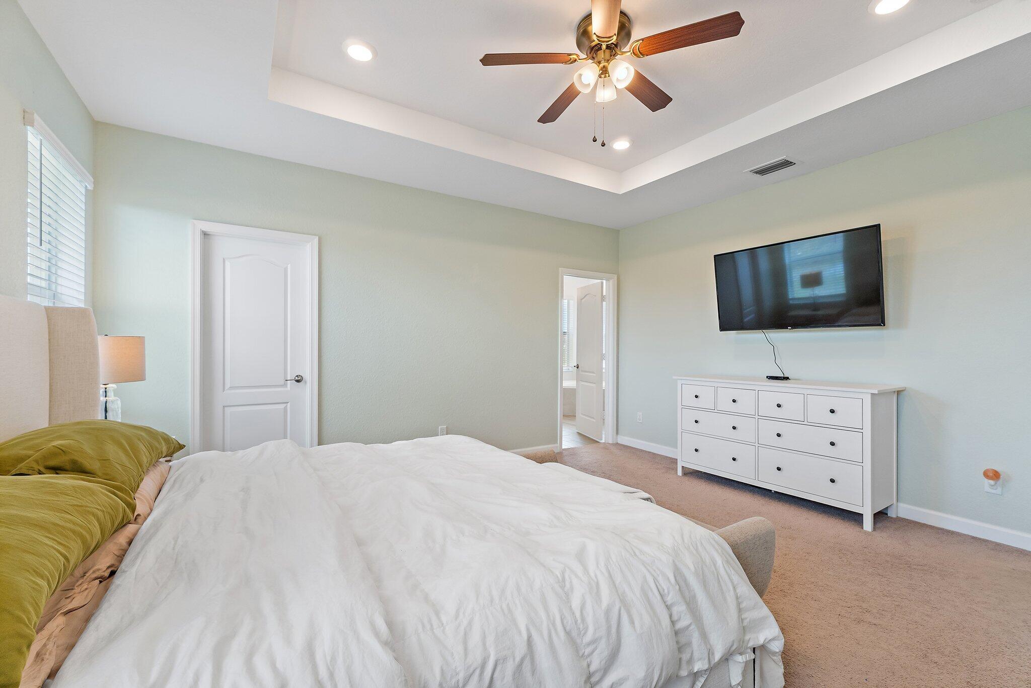 CRESTWOOD NORTH - Residential