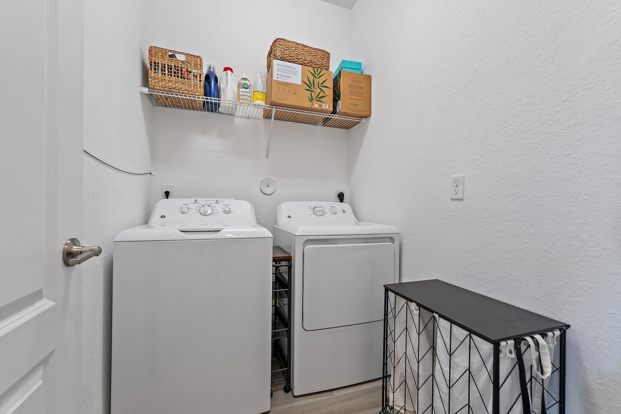 CRESTWOOD NORTH - Residential