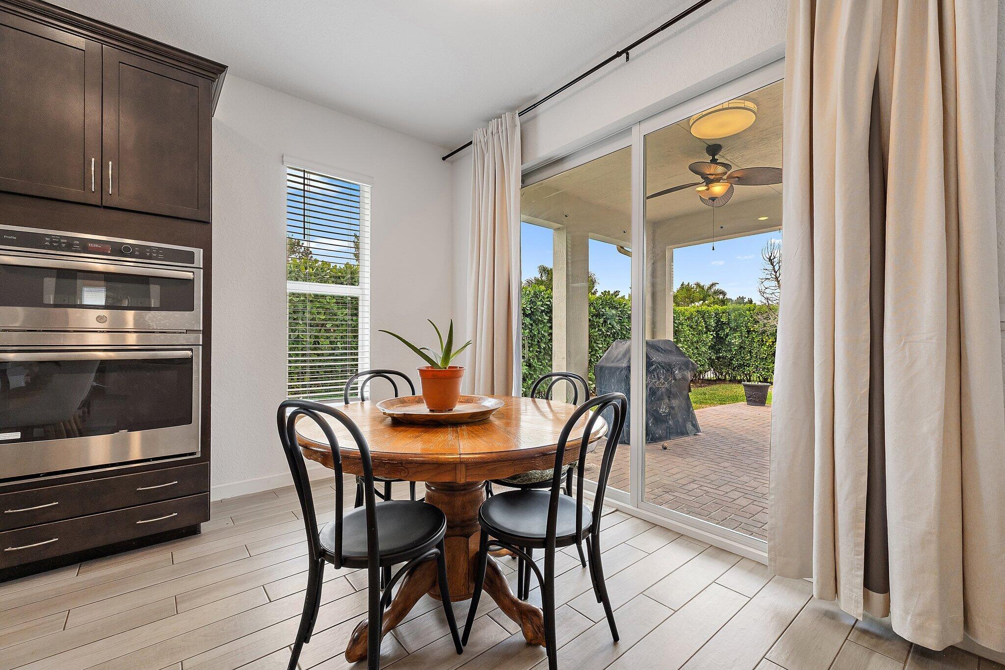 CRESTWOOD NORTH - Residential