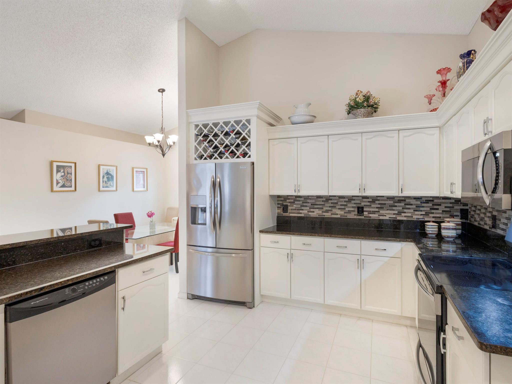 WINSTON TRAILS - Residential