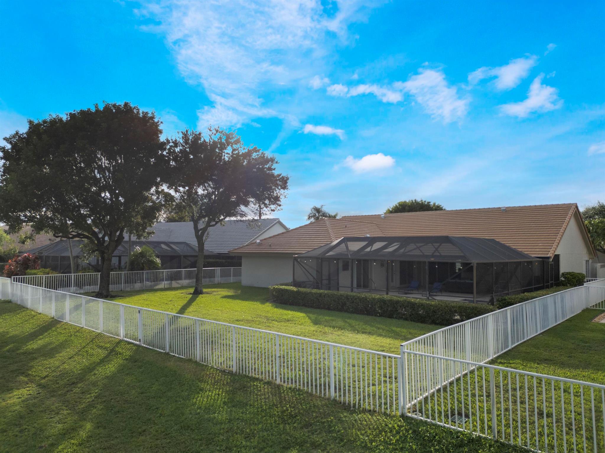 WINSTON TRAILS - Residential