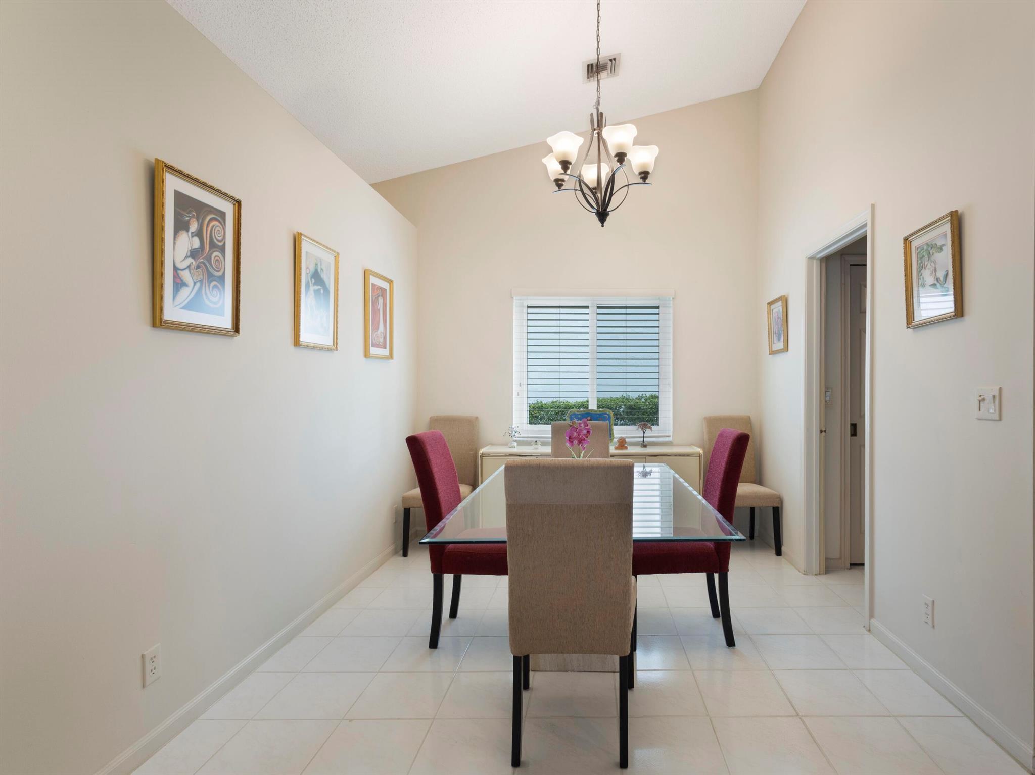 WINSTON TRAILS - Residential