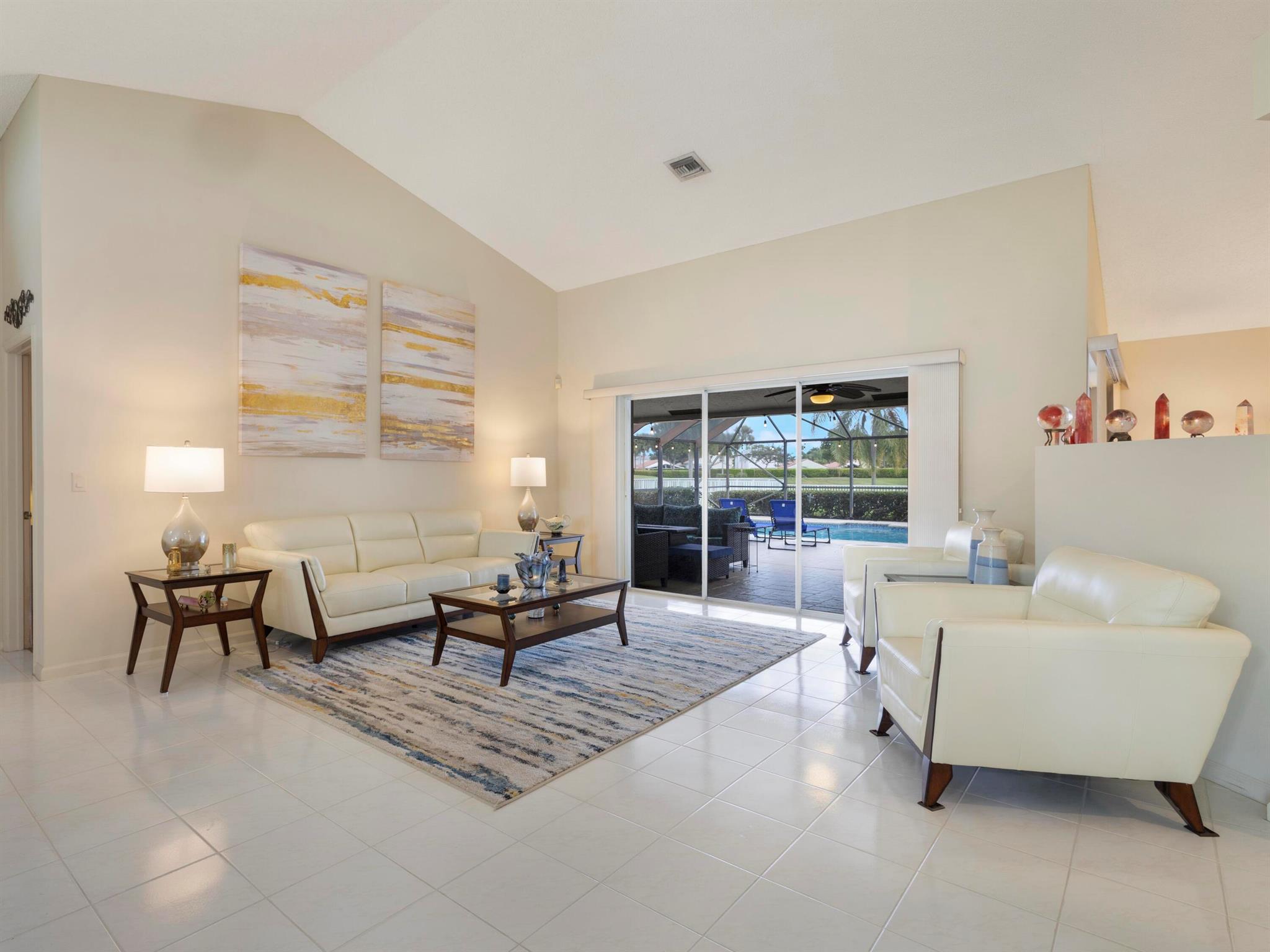 WINSTON TRAILS - Residential