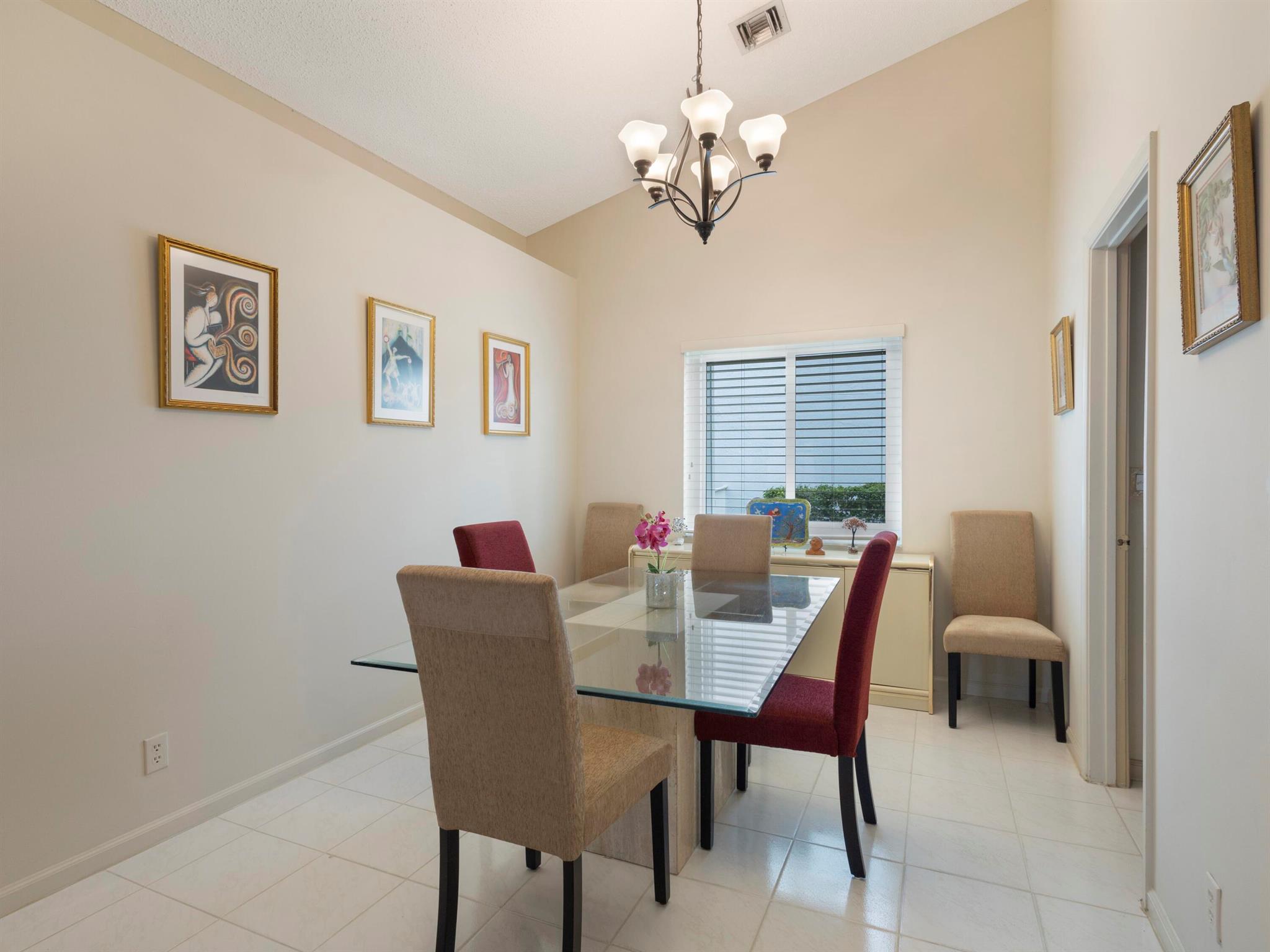 WINSTON TRAILS - Residential