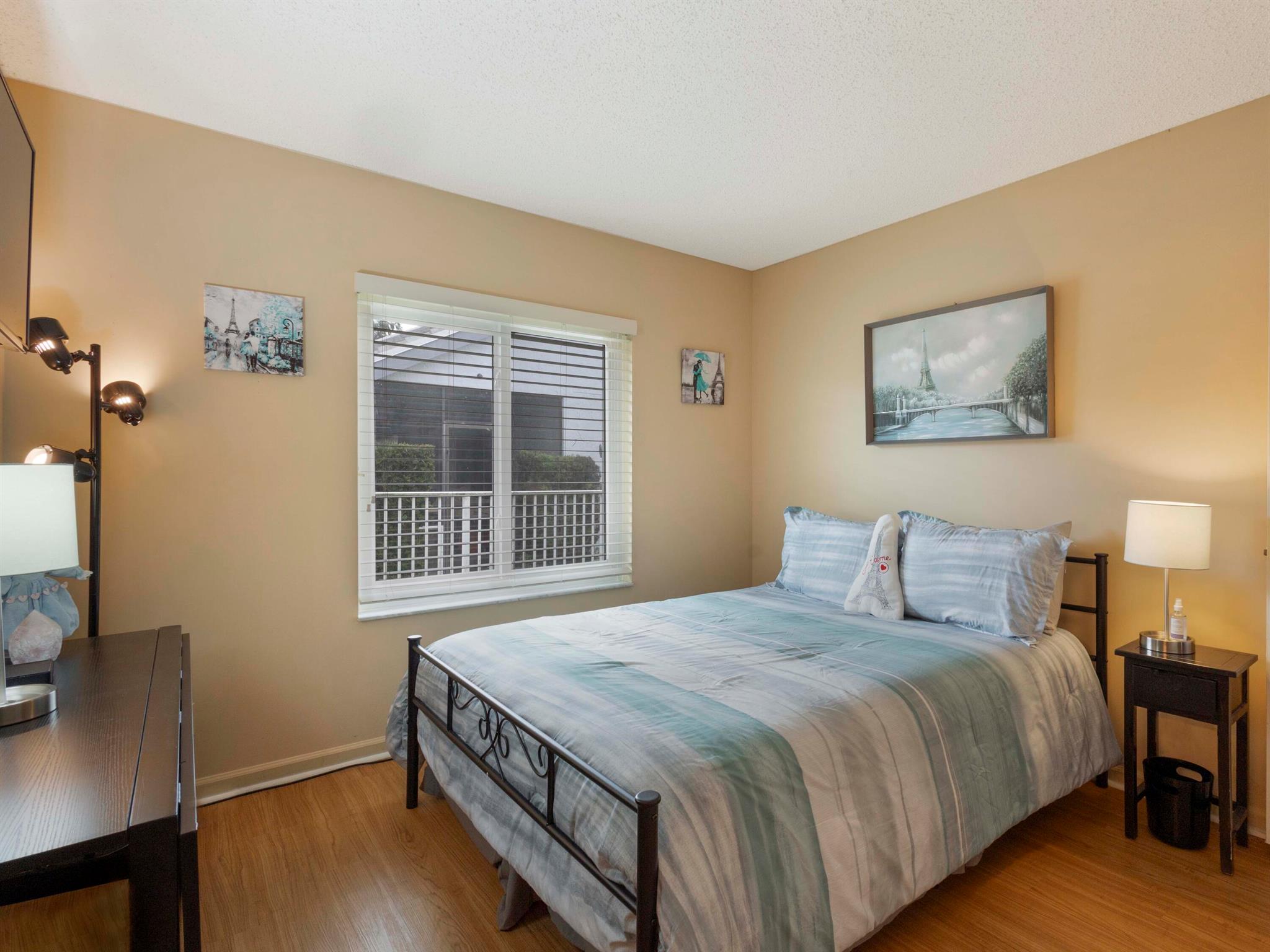 WINSTON TRAILS - Residential