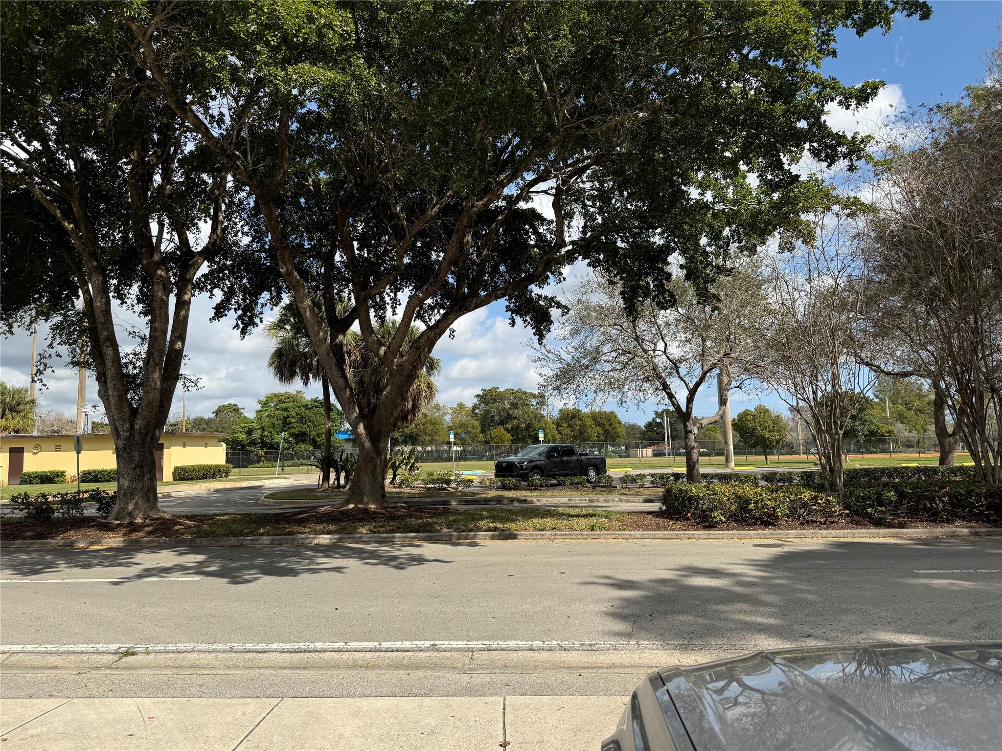 FOREST PARK SOUTH I - Residential Lease