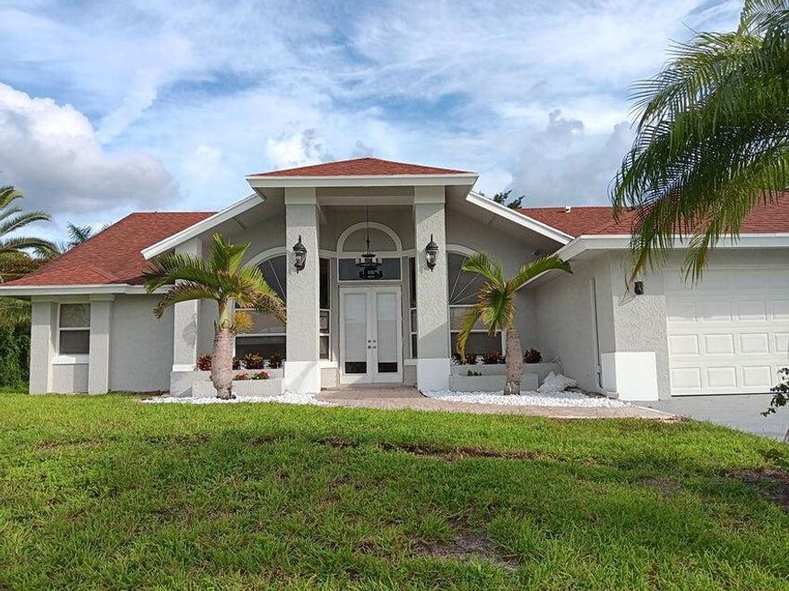Conveniently located and spacious family home with 3 bedrooms, 2 bathrooms ready for you to move in. Laminate and tile flooring throughout. 2 car garage covered screened patio. Spacious backyard with plenty of fruit trees. MOTIVATED OWNER. PLEASE BRING ALL OFFERS!