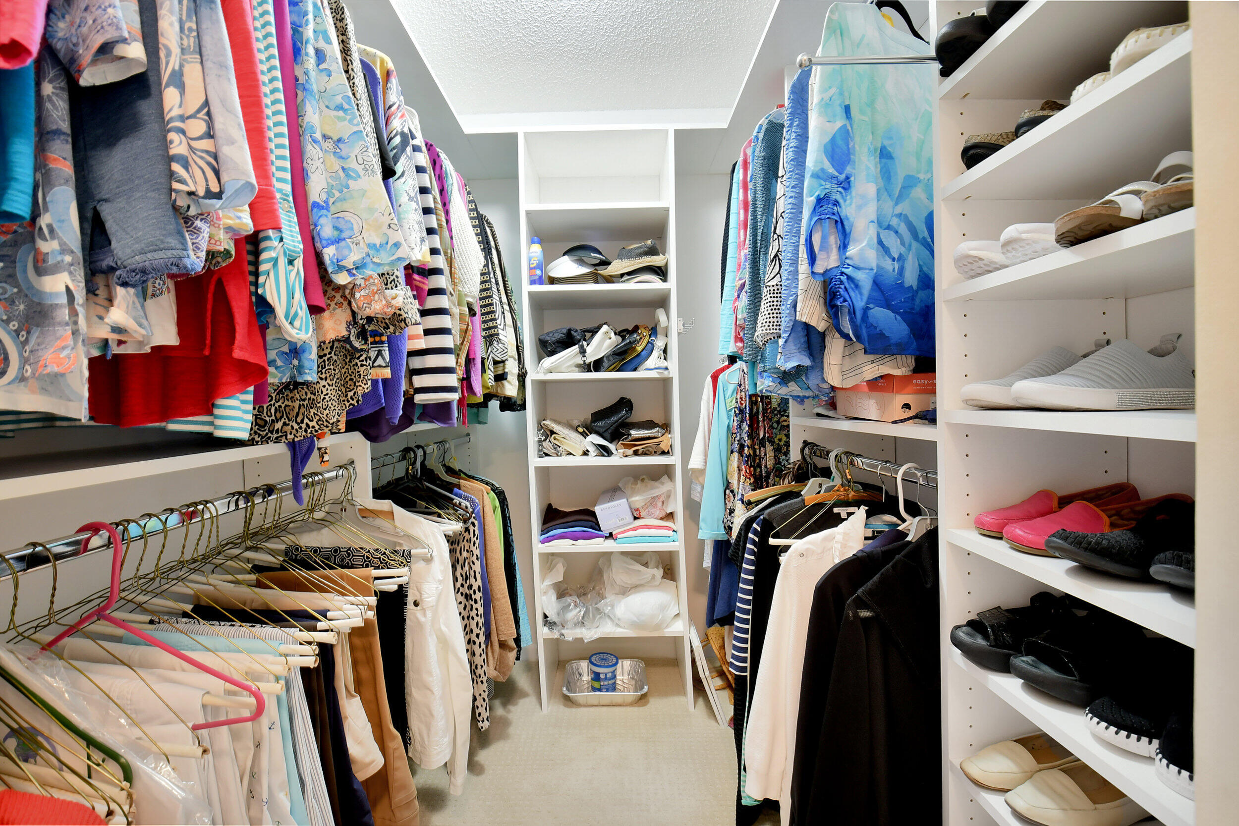 STRATFORD AT HUNTERS RUN CONDO - Residential