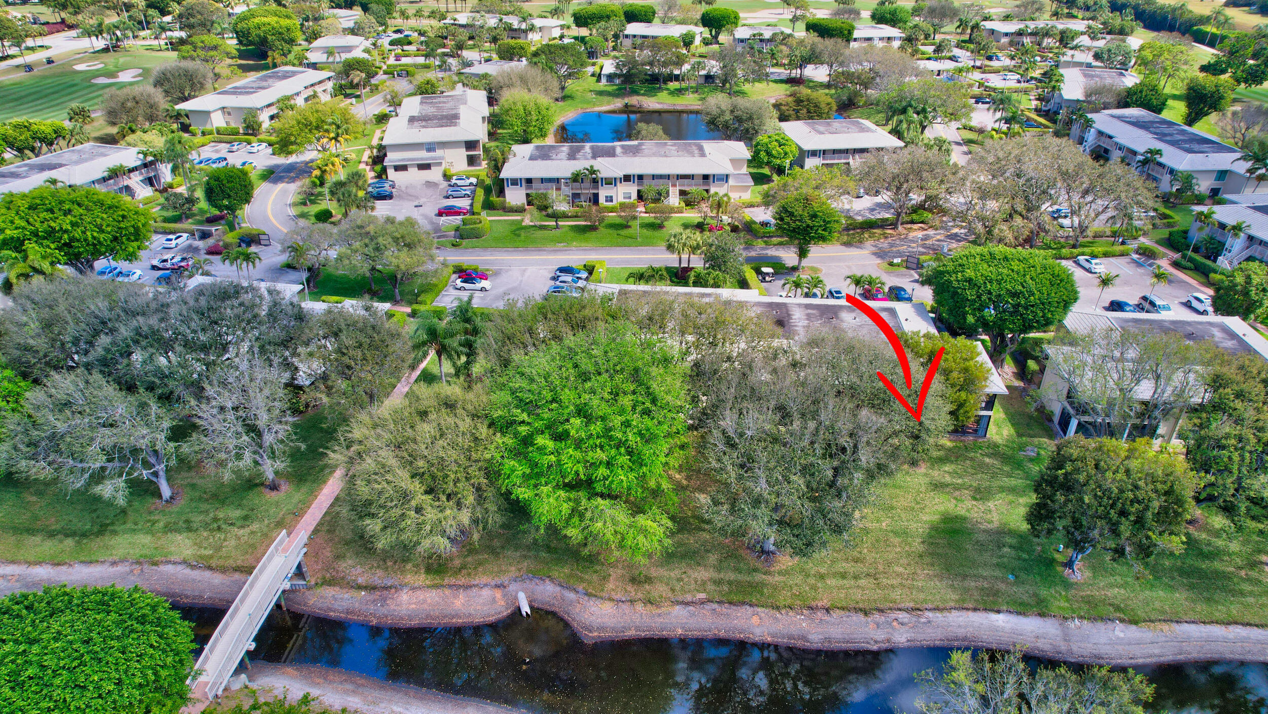 STRATFORD AT HUNTERS RUN CONDO - Residential