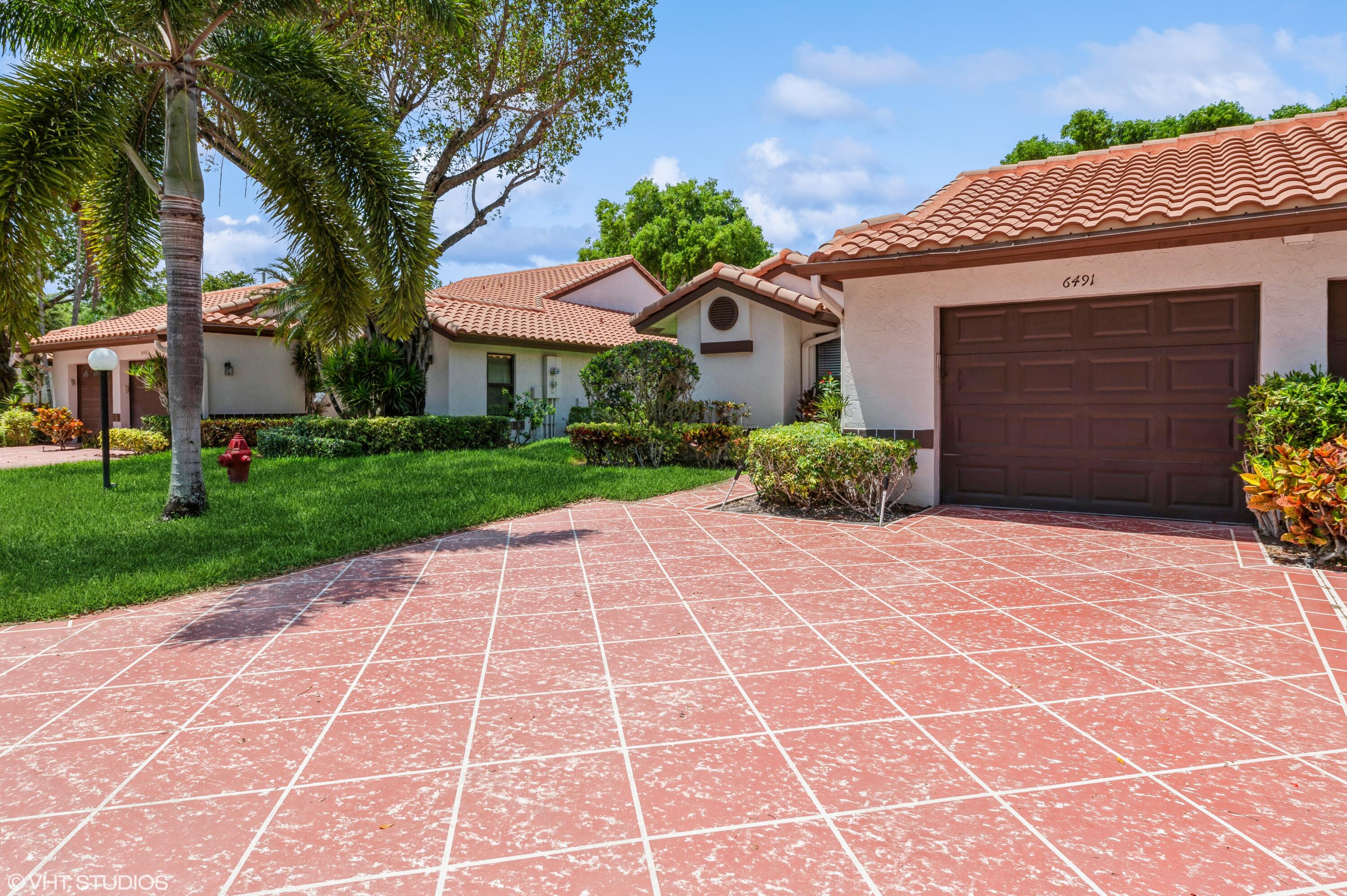 6491 Royal Manor Circle